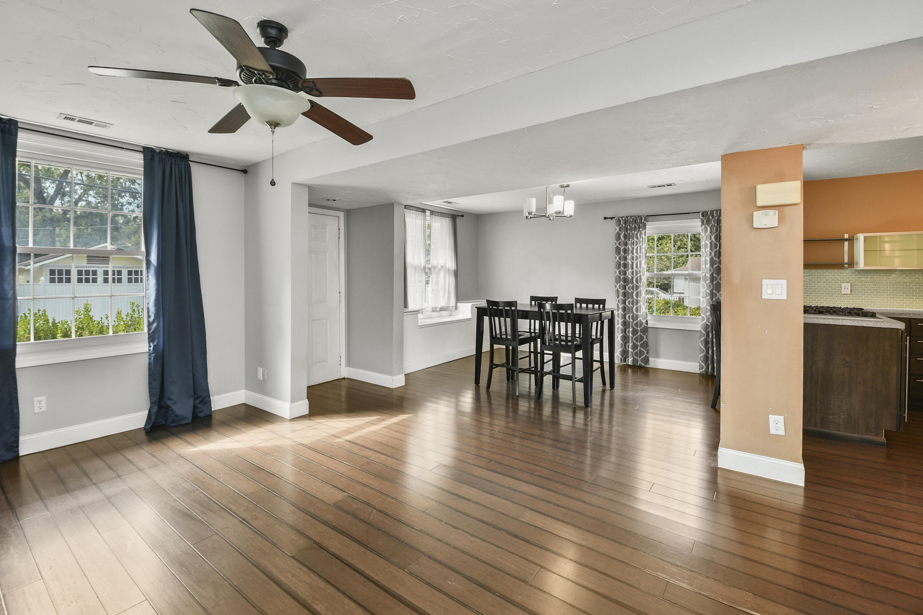 Pickwick Place - Residential