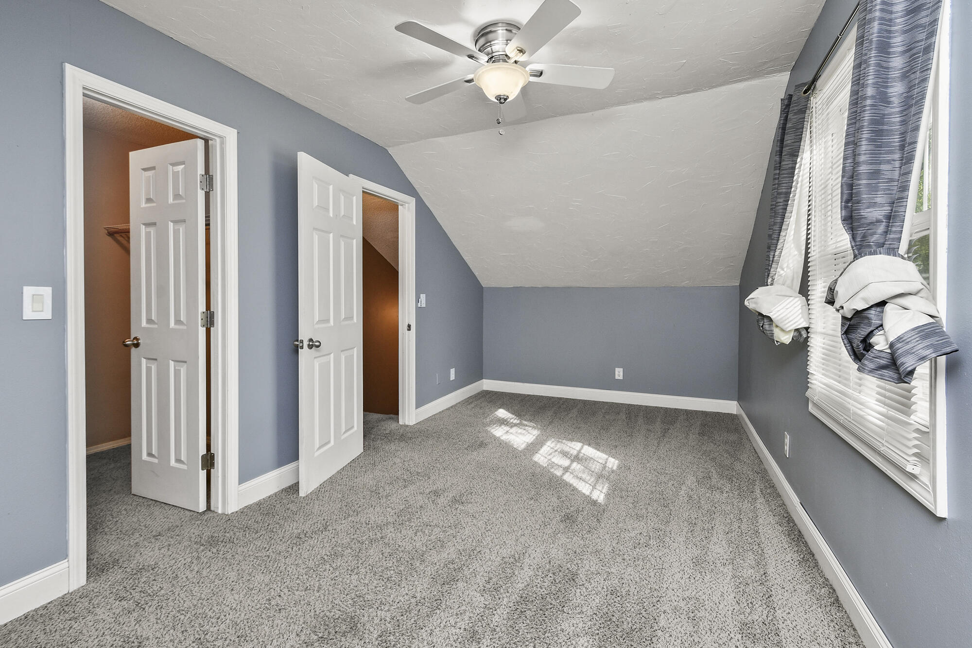 Pickwick Place - Residential
