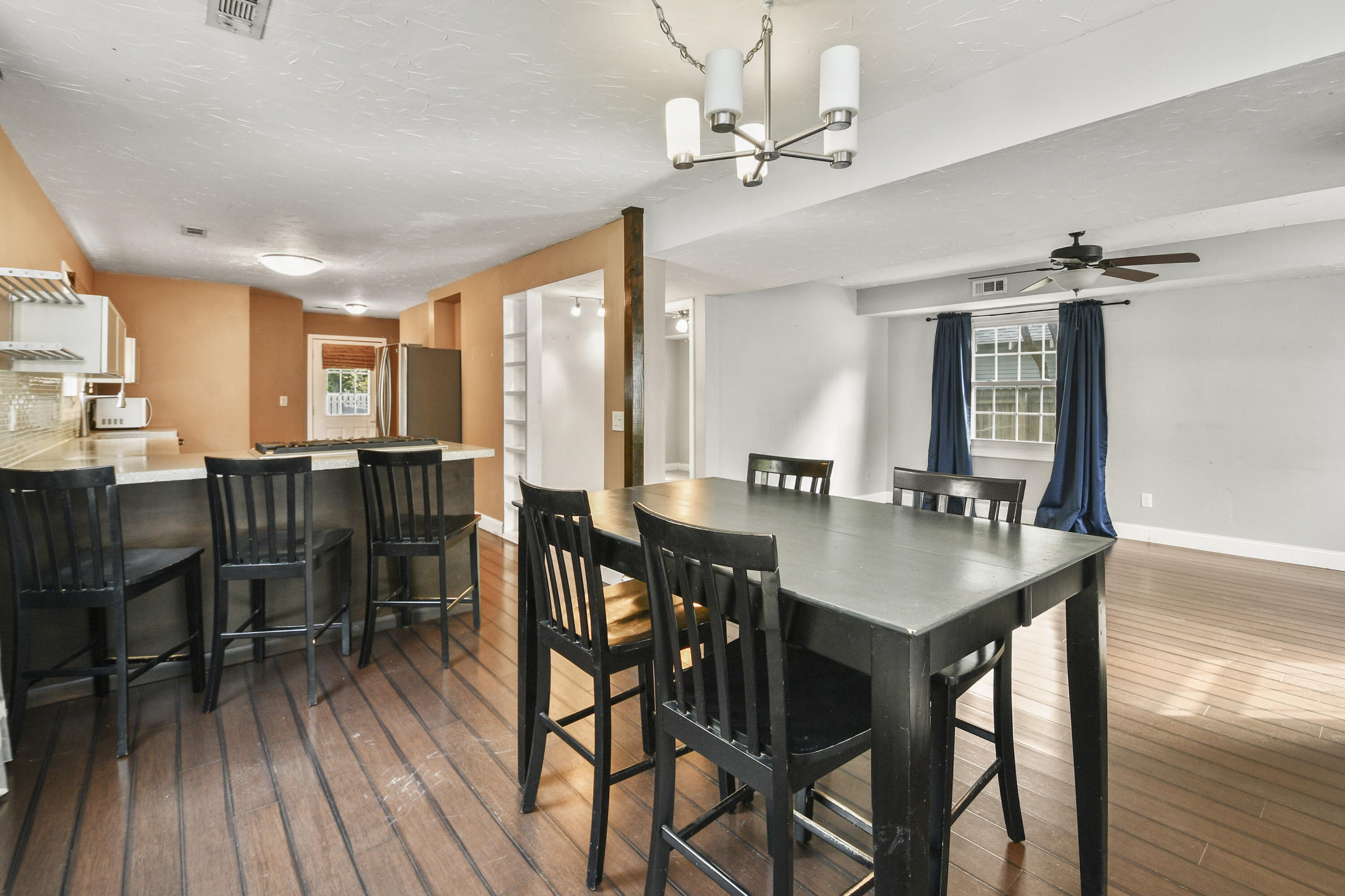 Pickwick Place - Residential