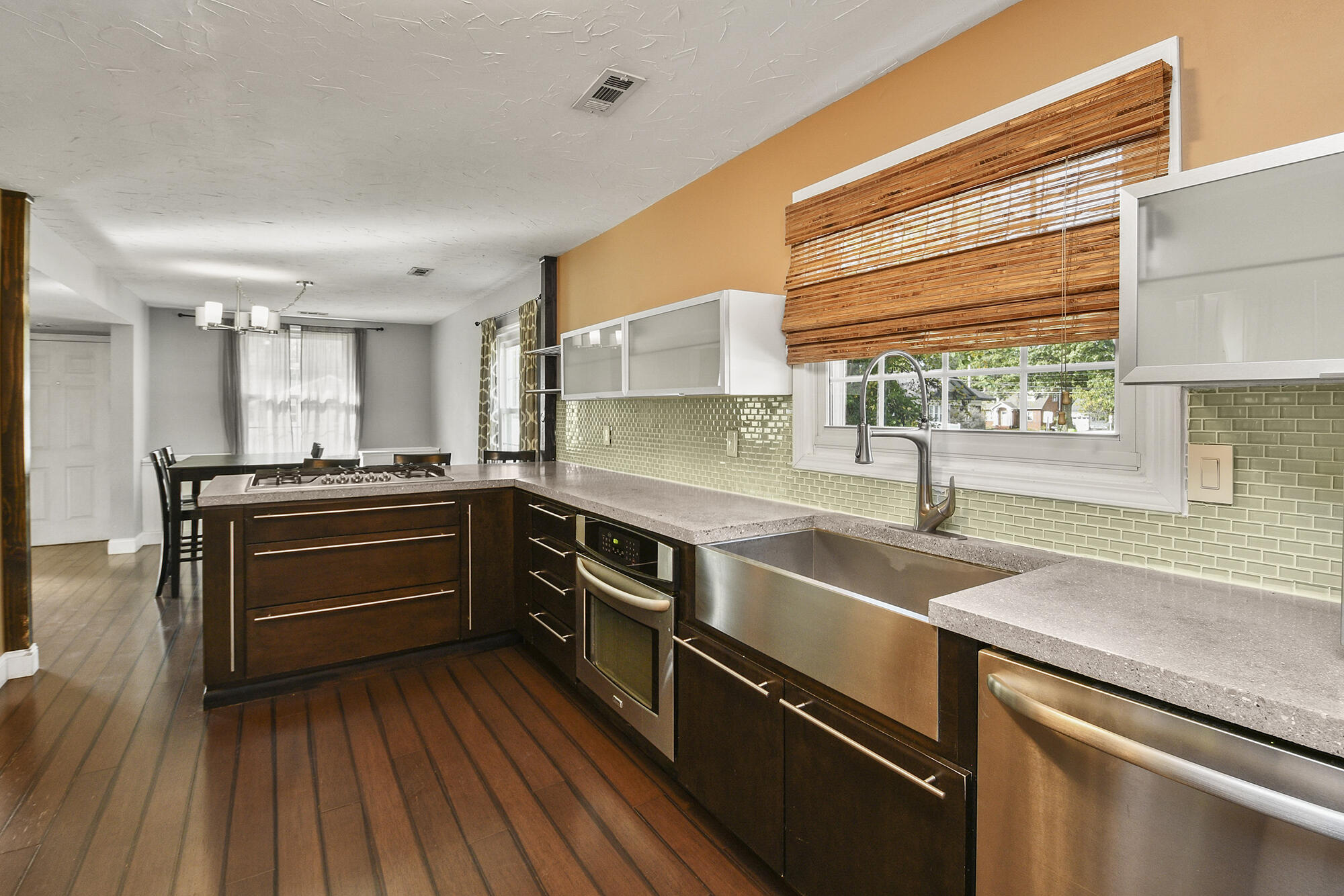 Pickwick Place - Residential