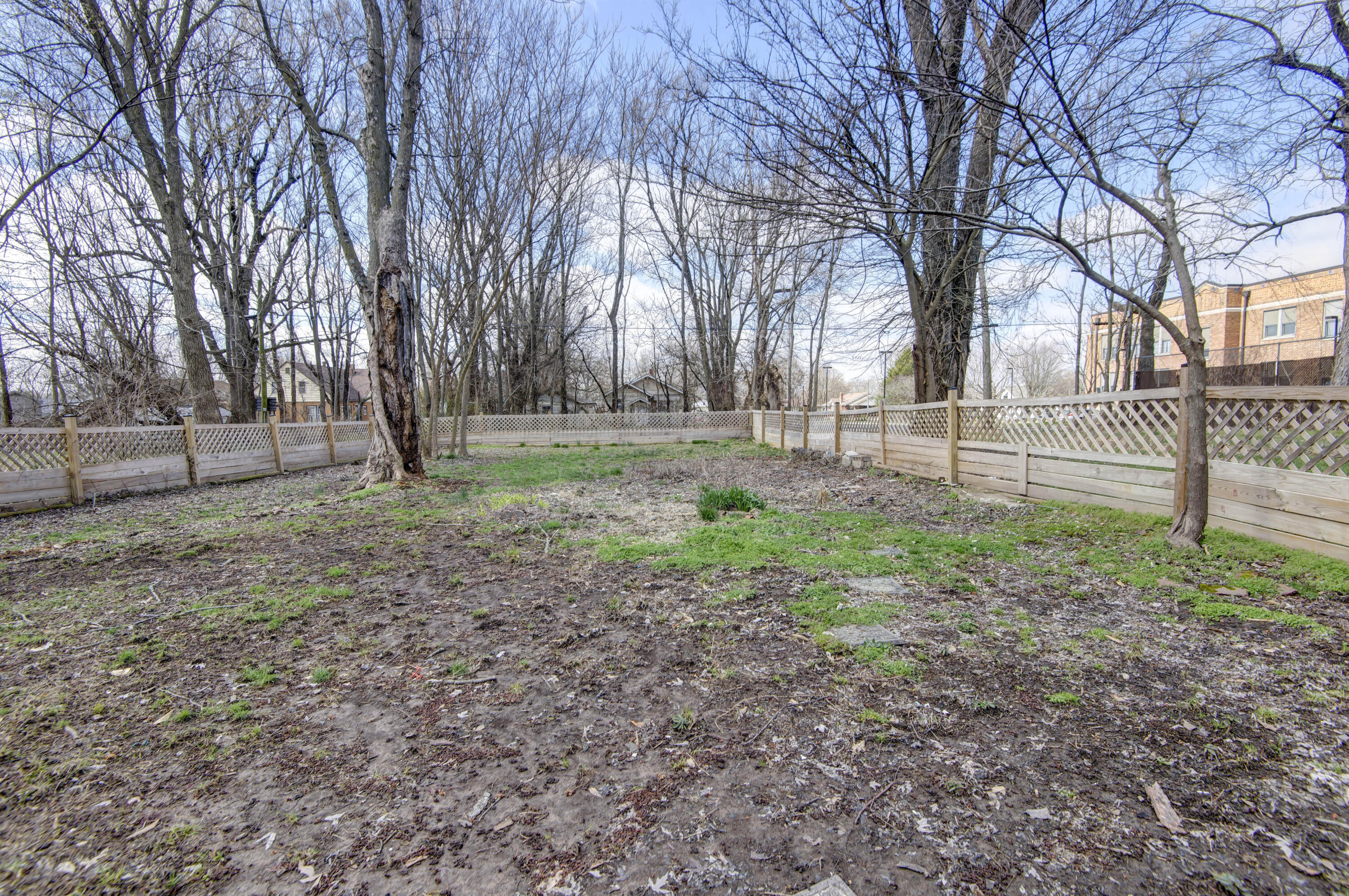 Woodland Hts - Residential
