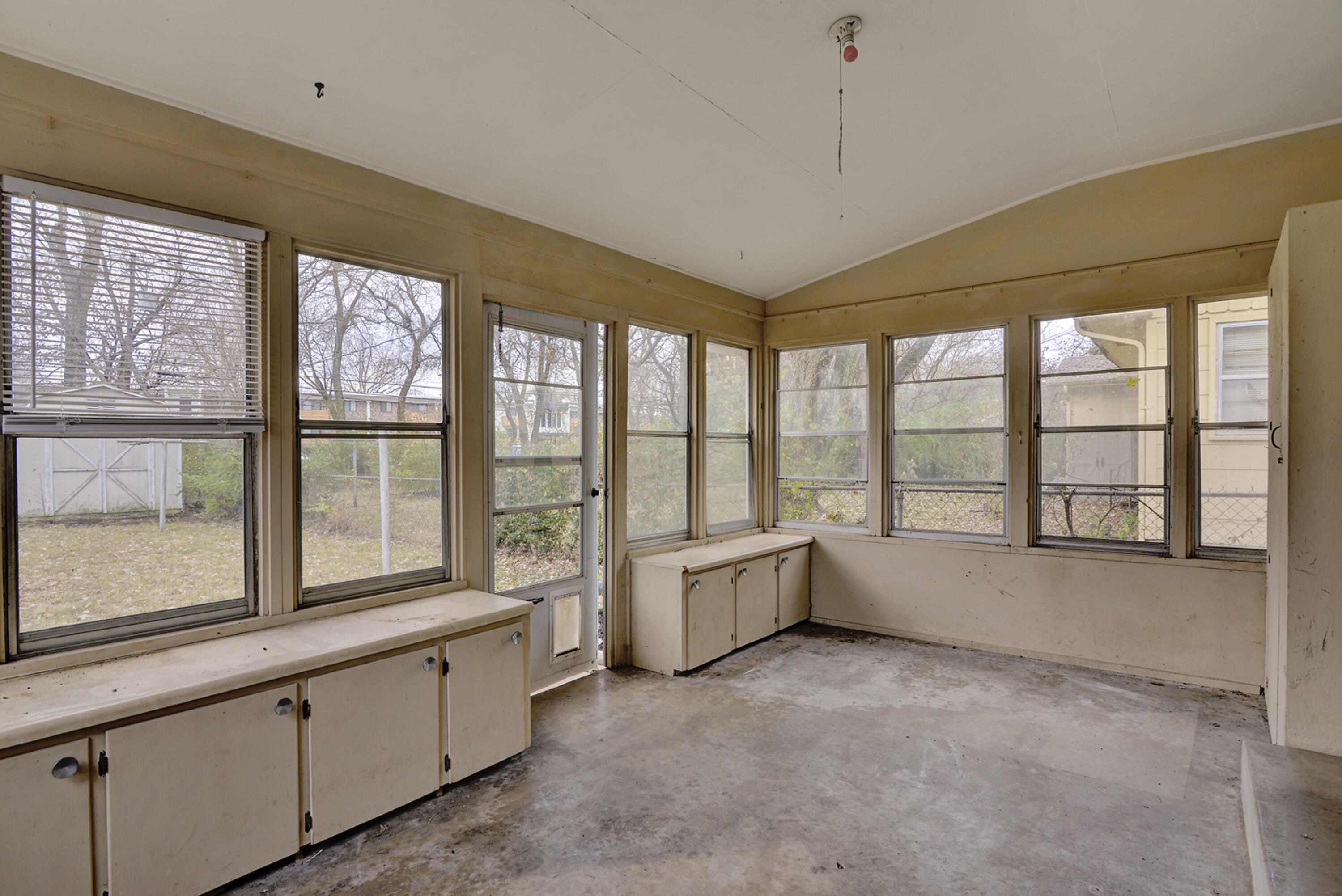 Country Club Terrace - Residential