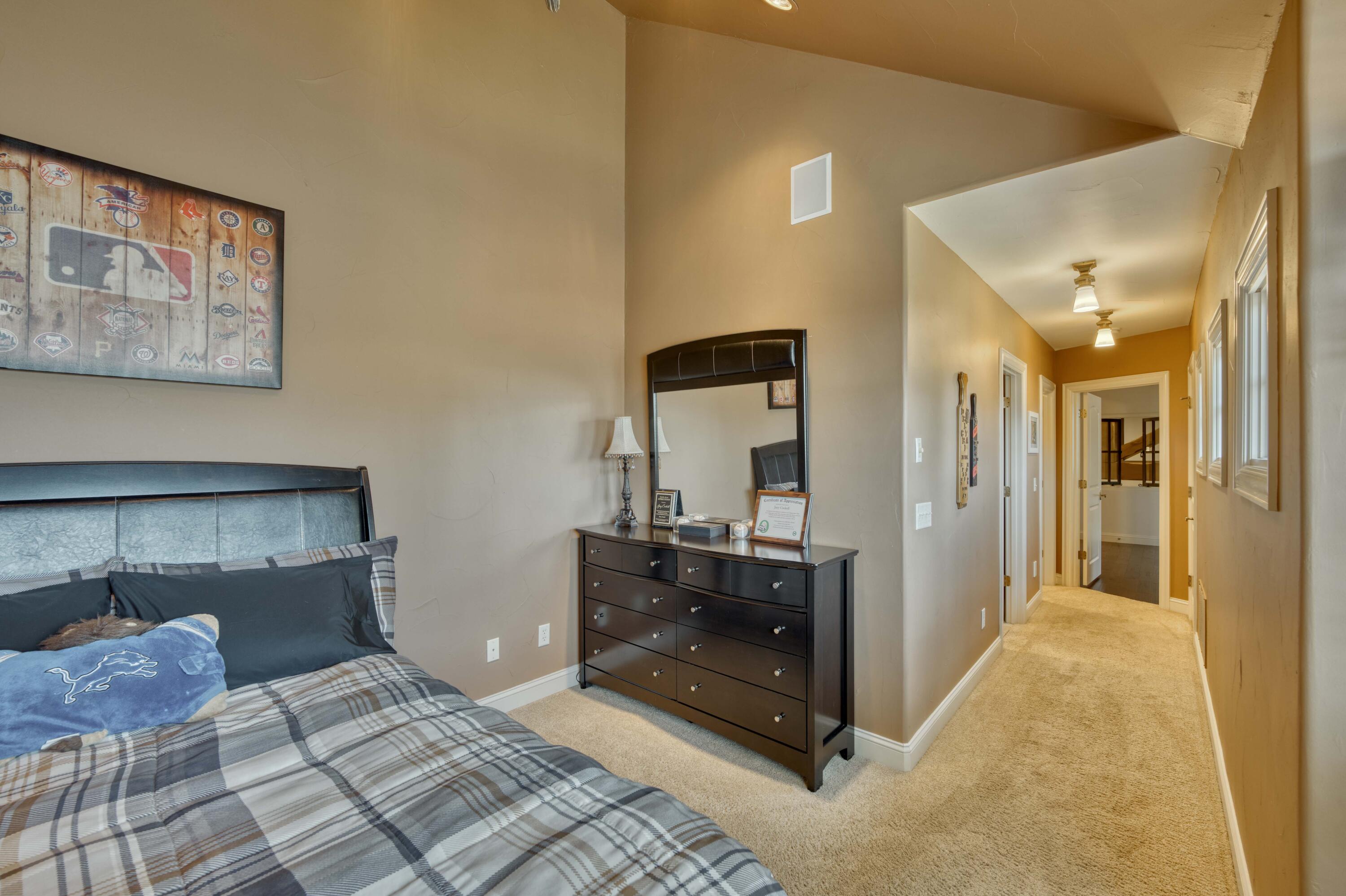 Eaglesgate - Residential