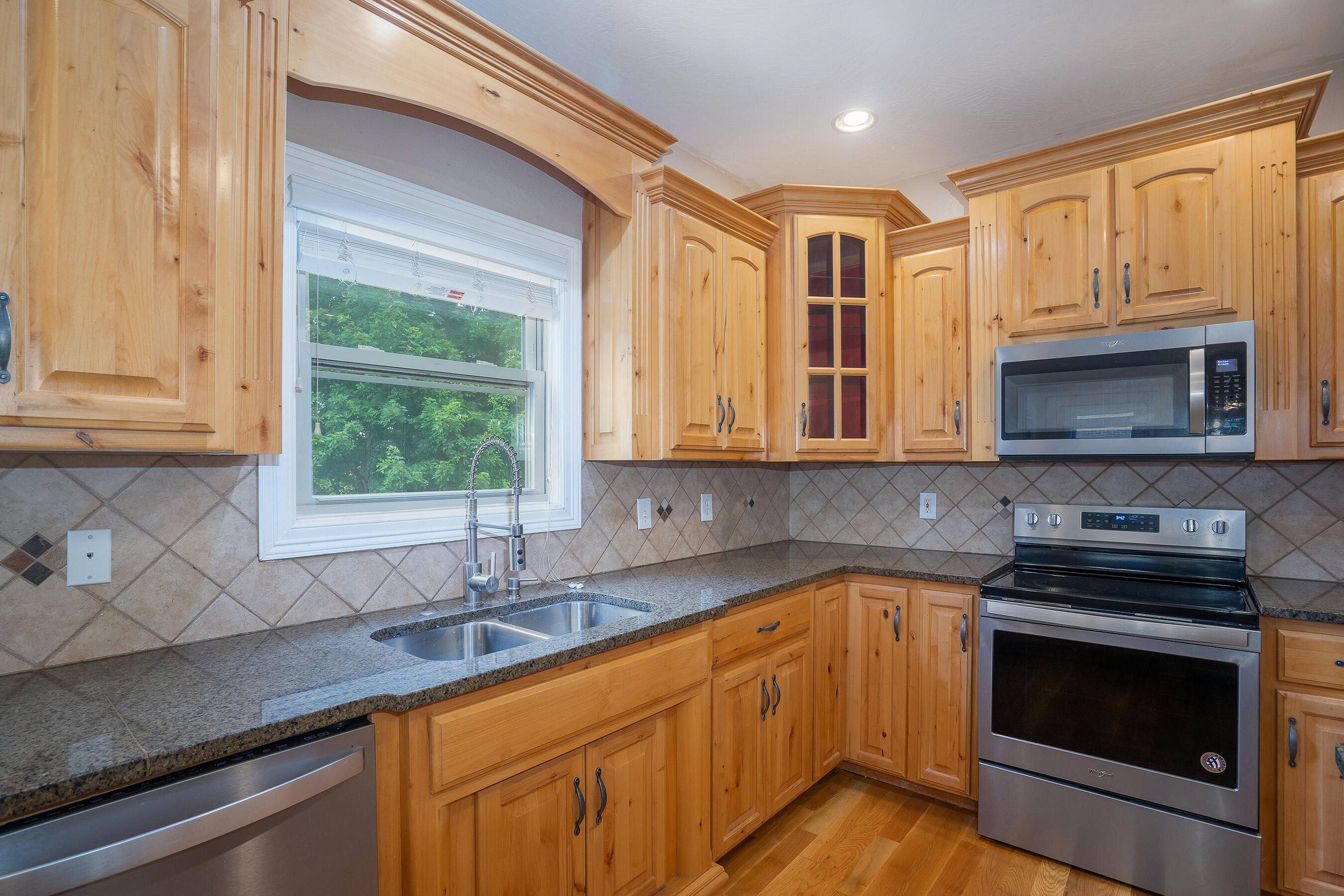Parkmor Hts - Residential