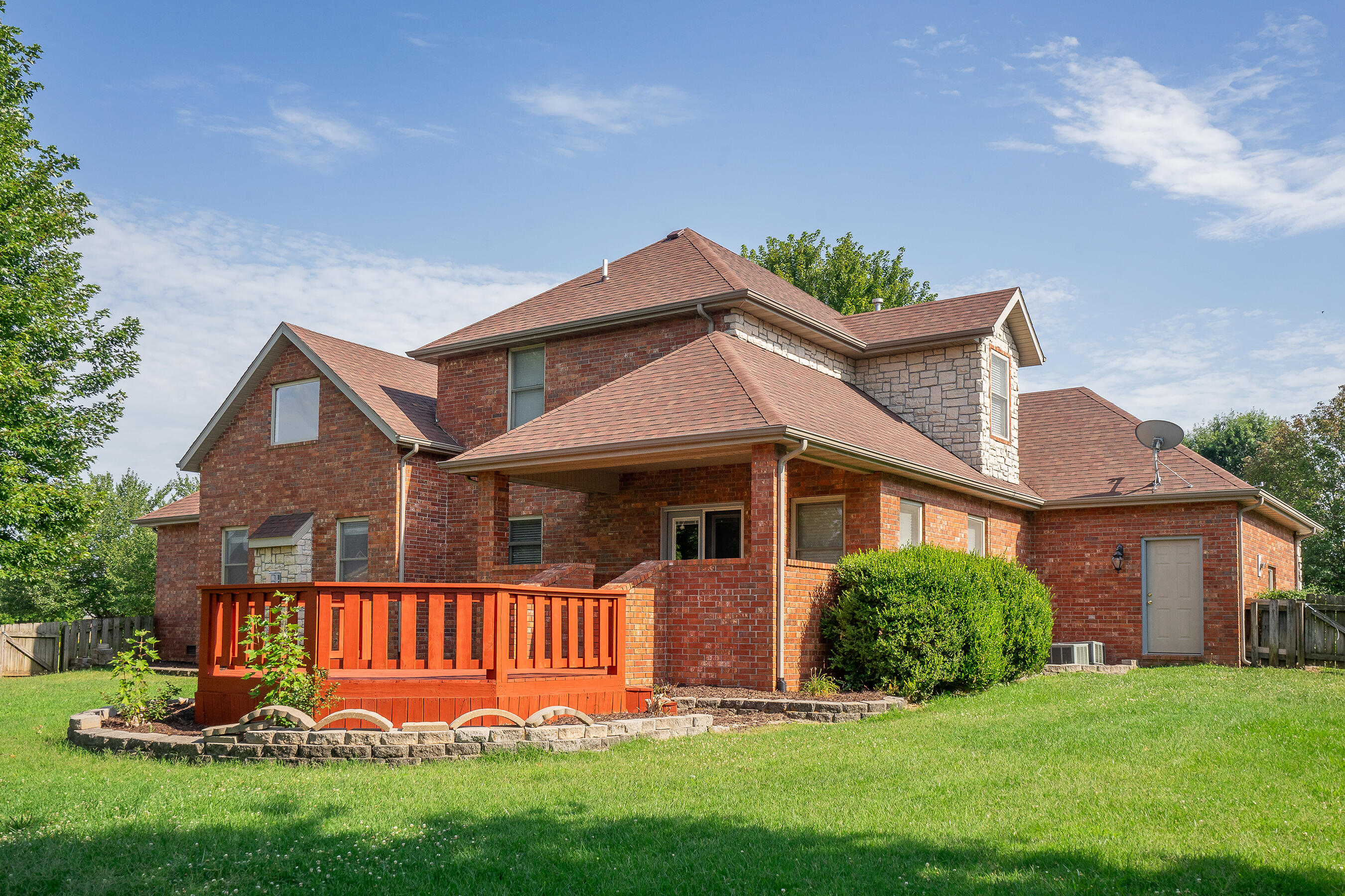Parkmor Hts - Residential