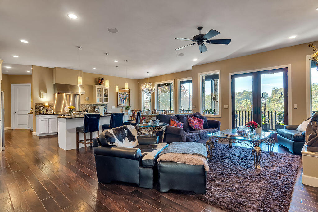 Branson Hills - Residential