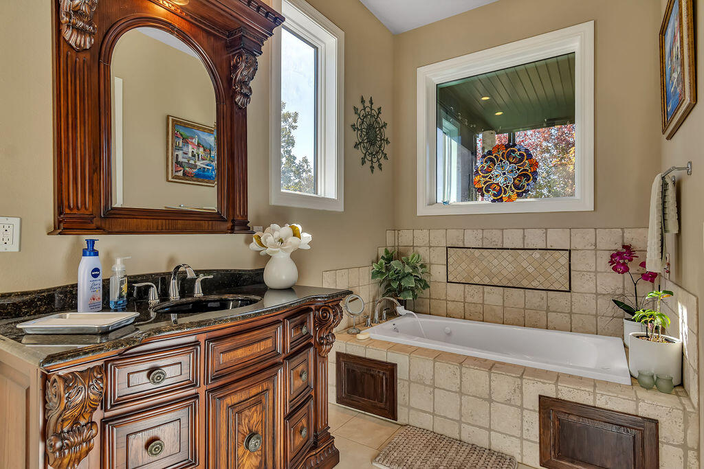 Branson Hills - Residential