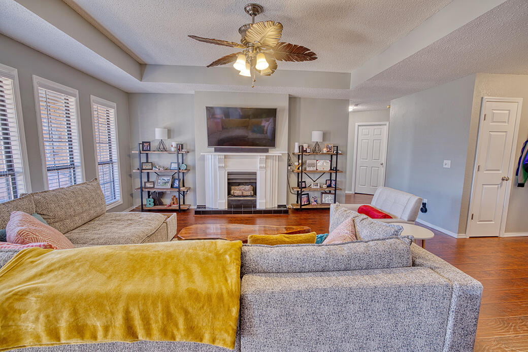 Kay Pointe - Residential