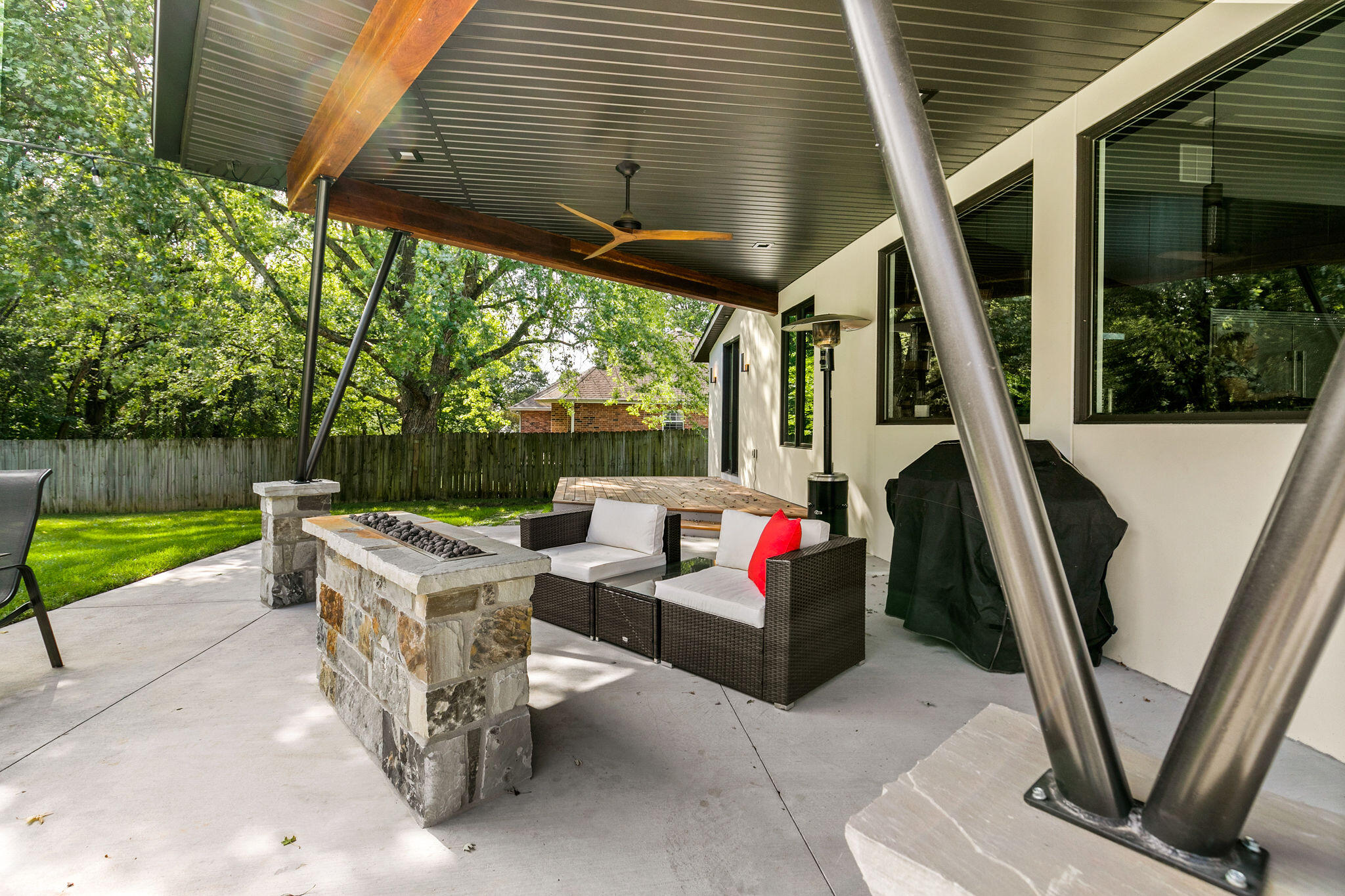 Homestead Est - Residential