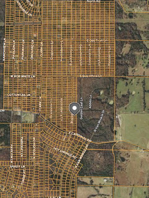Land for sale near the lake in Arkansas. Here is your opportunity to buy a beautiful piece of land in peaceful Horseshoe Bend. It is the perfect place to build a home or to use as a vacation get-away in a charming community. Located in the foothills of the Ozarks. Horseshoe Bend has a total of five area lakes, low taxes, and very southern friendly people. Two golf courses are nearby, there are also many other amenities such as tennis courts, indoor swimming pools, resorts, spa, convenient shopping and a variety of restaurants.