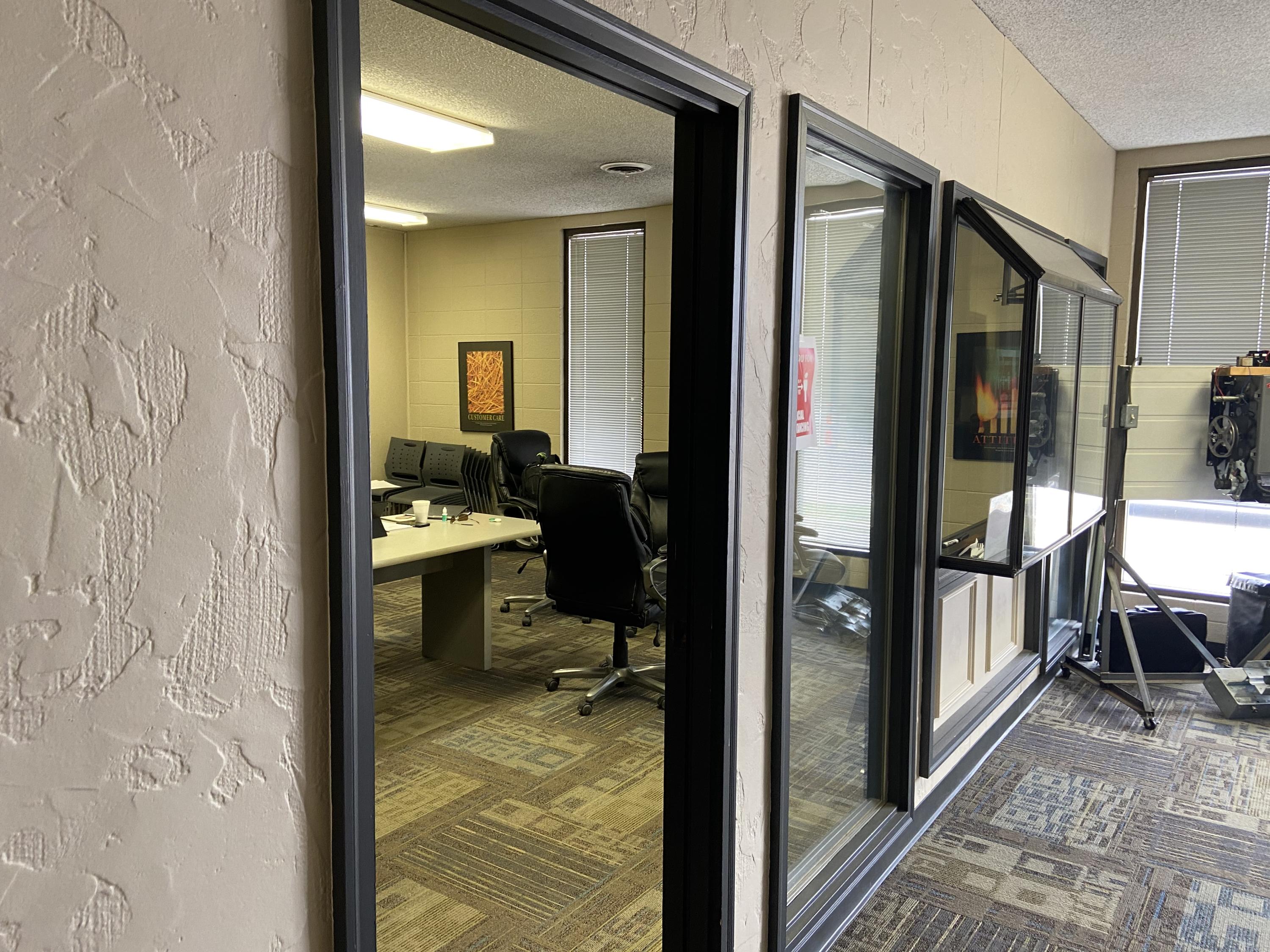 Inside - Commercial Sale