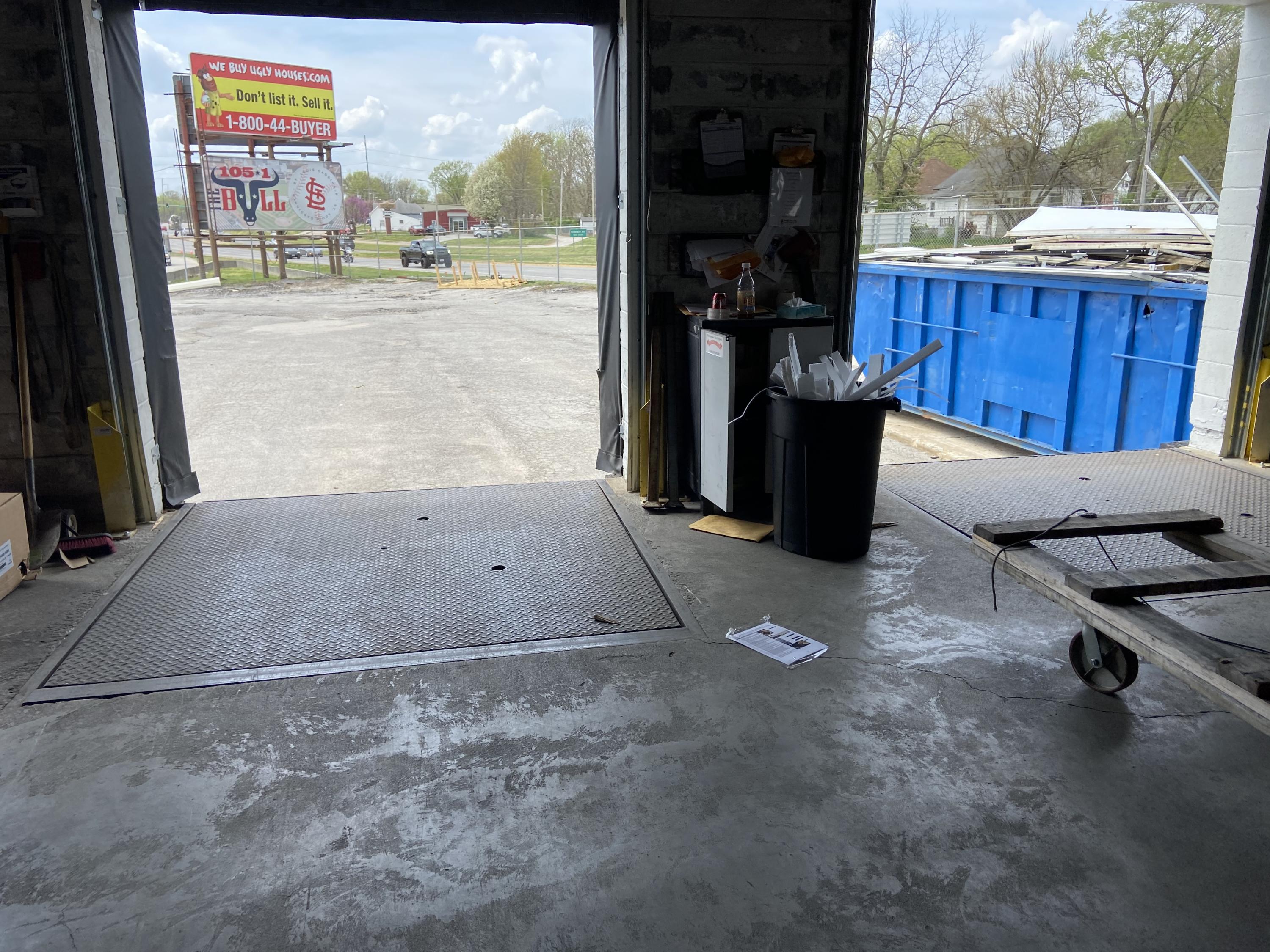 Inside - Commercial Sale