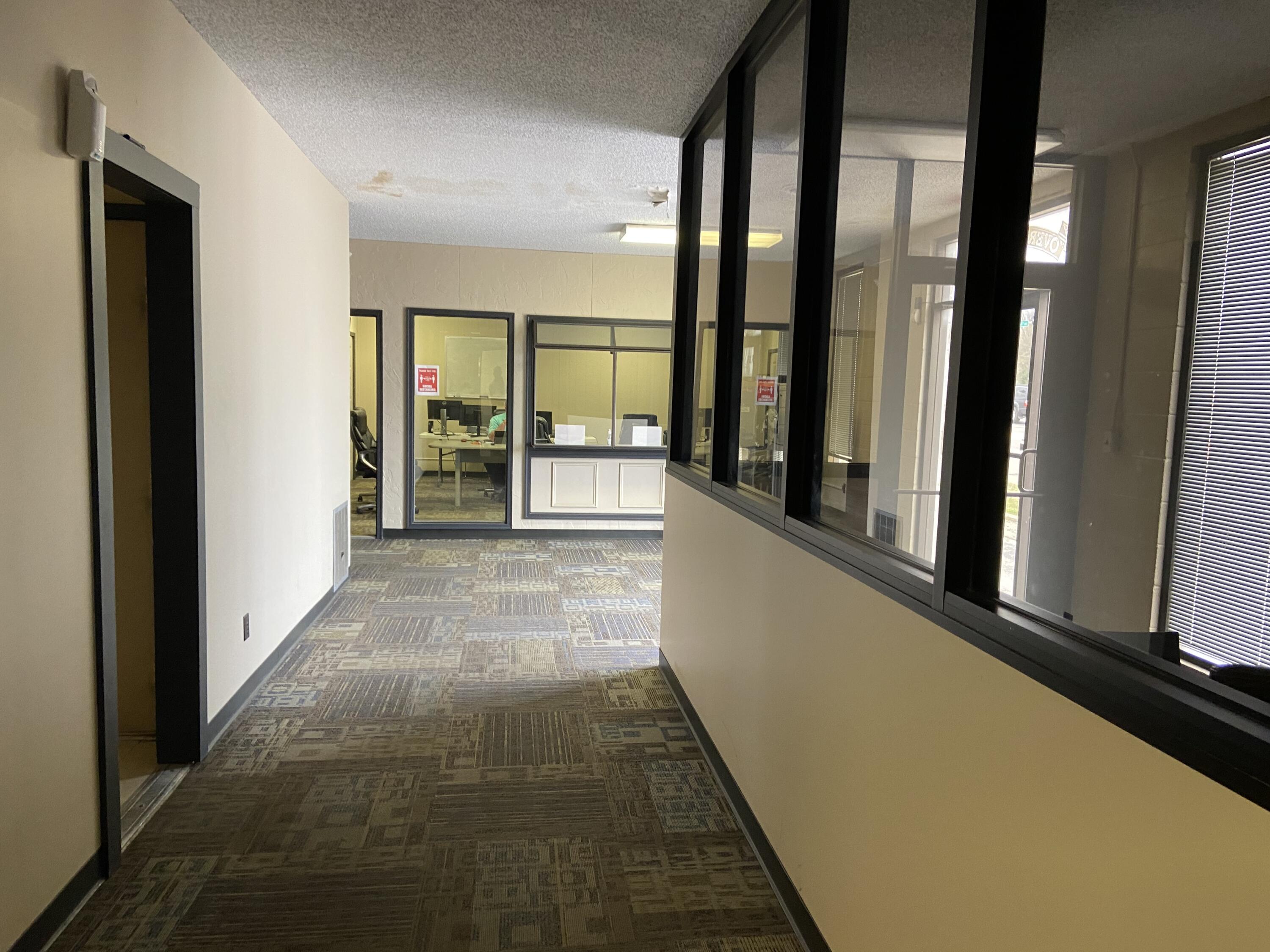 Inside - Commercial Sale