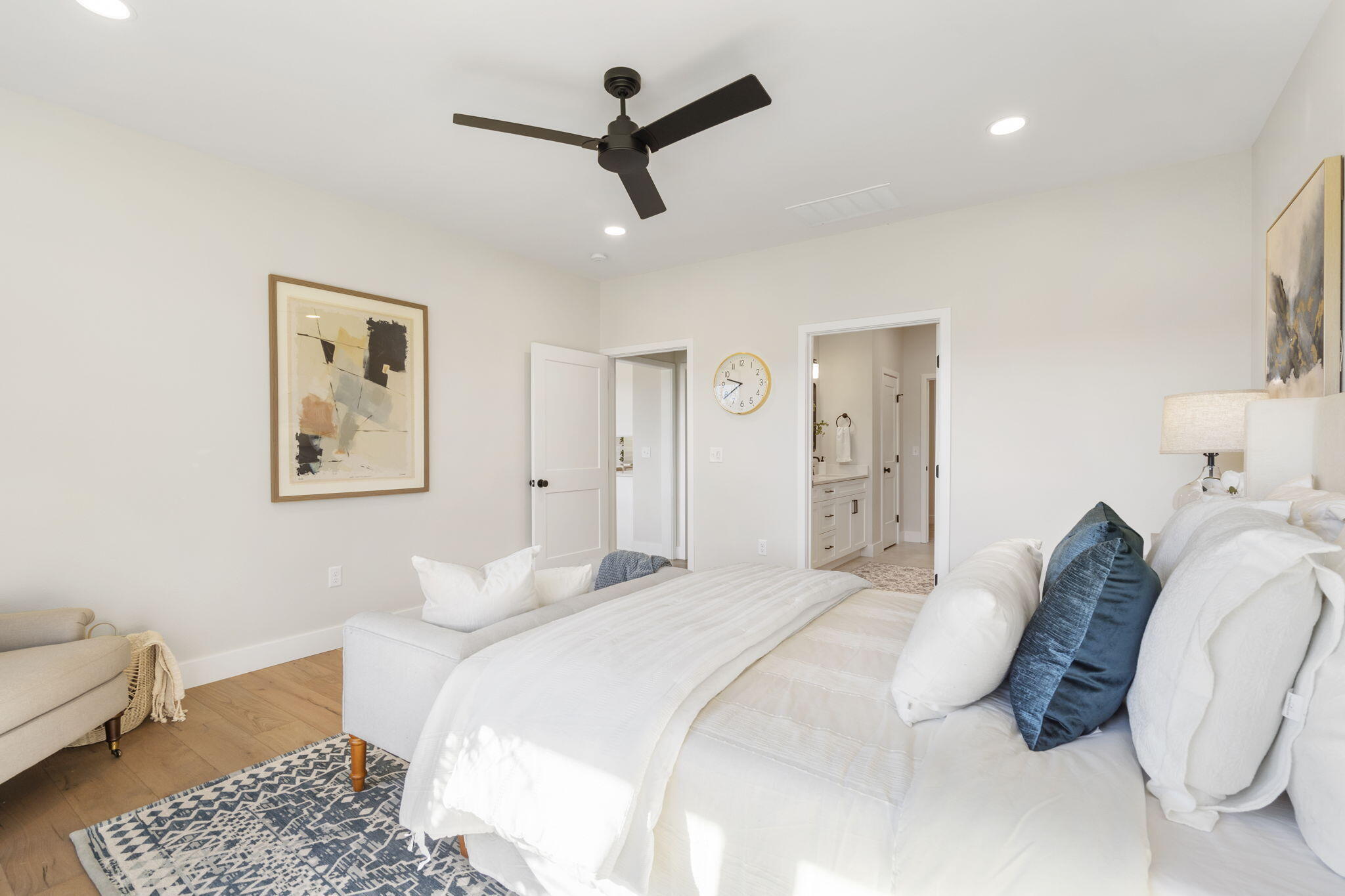 Hickory Hills - Residential