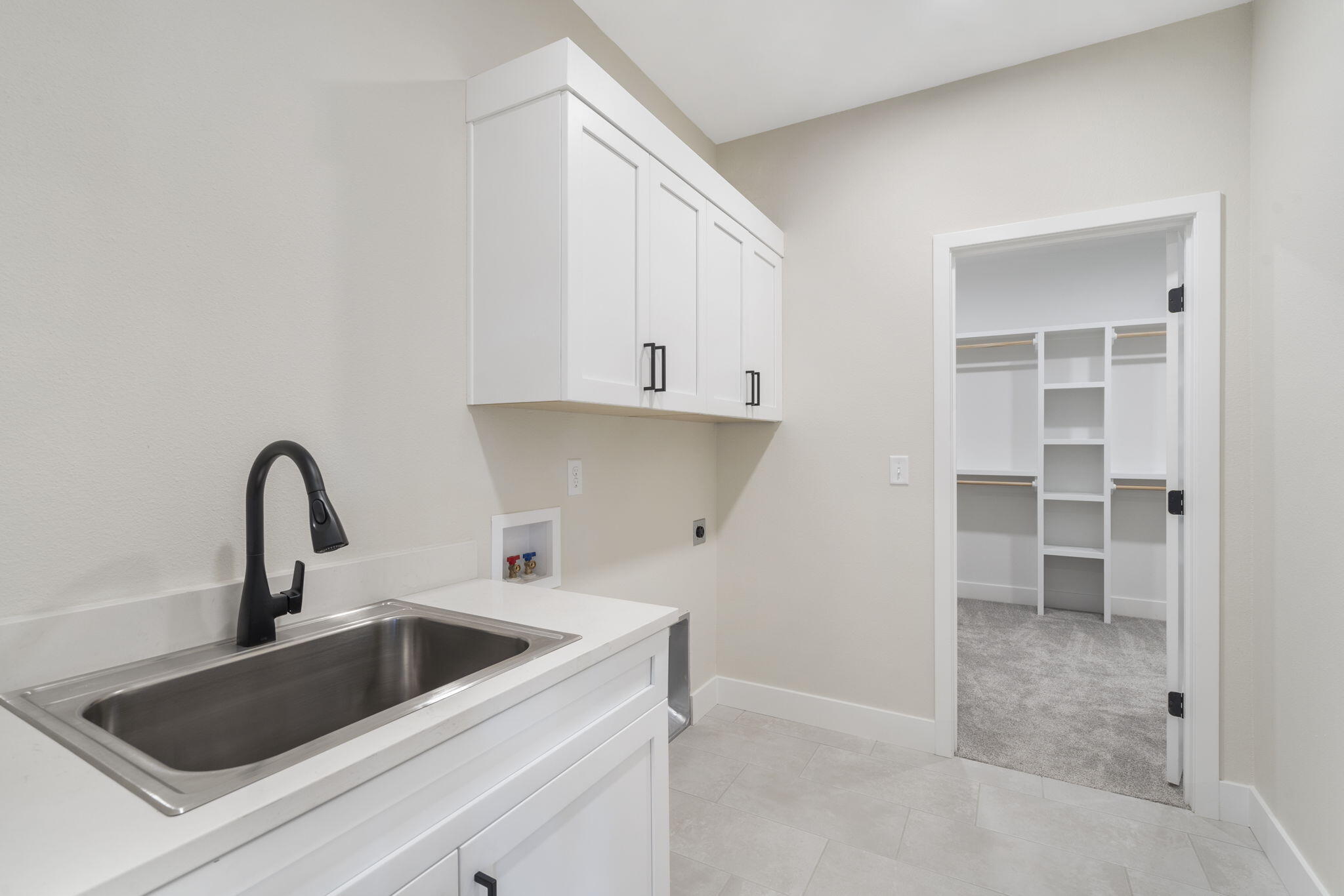 Hickory Hills - Residential