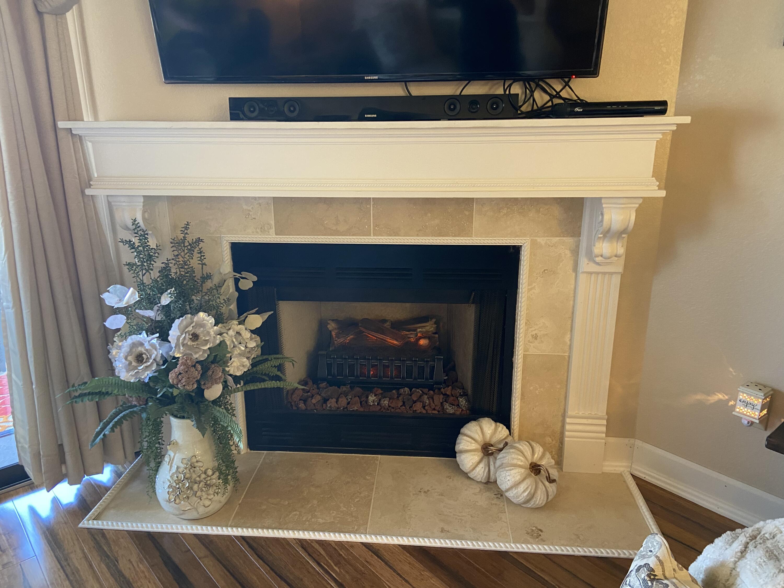 Pointe Royale Condos - Residential