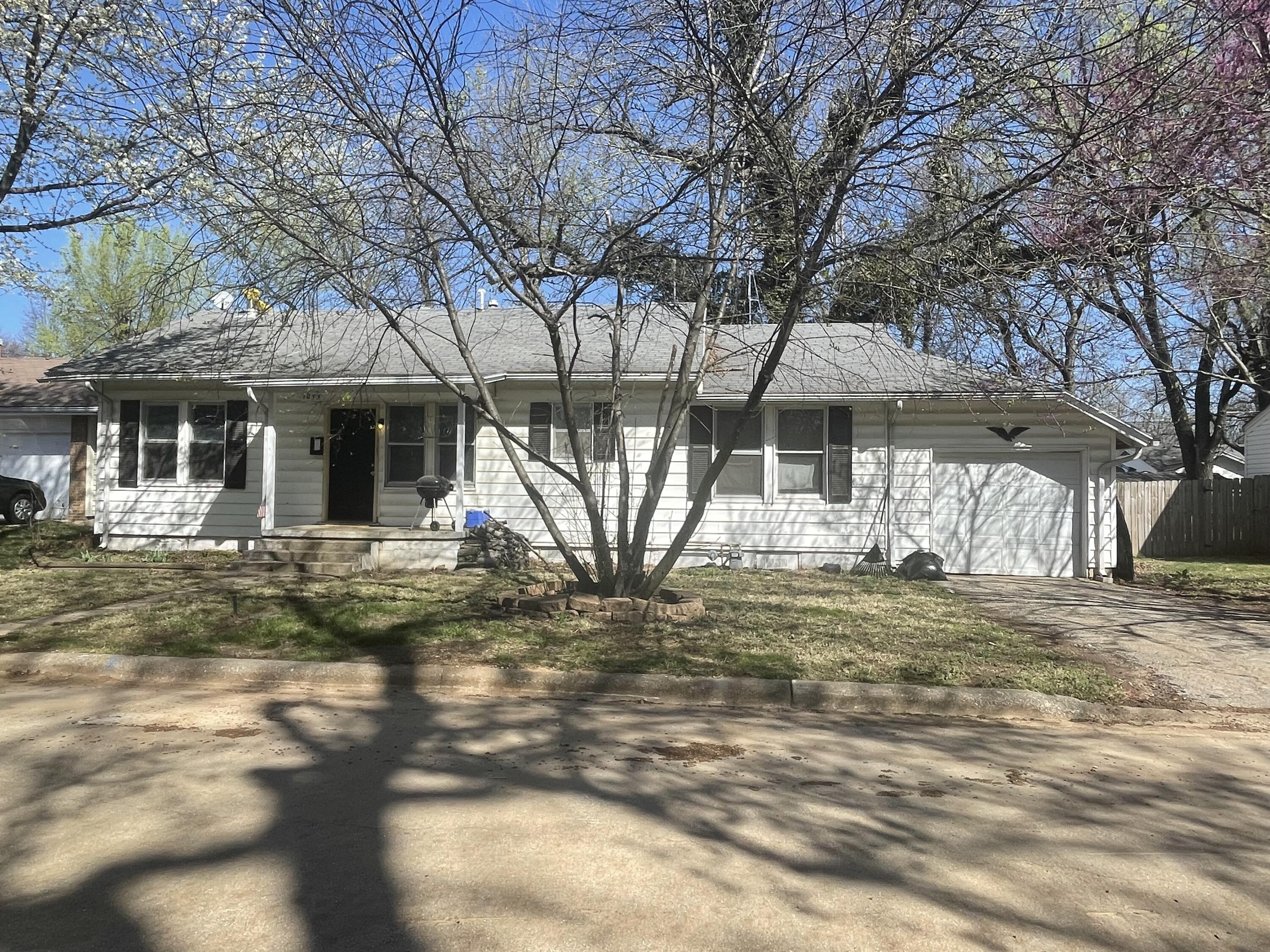Incredible investment opportunity in Springfield, MO! A package of 15 single family residential properties and 1 triplex for a total of 18 doors. This is a great chance to generate cash flow and add to your investment portfolio. Owner/Agent.