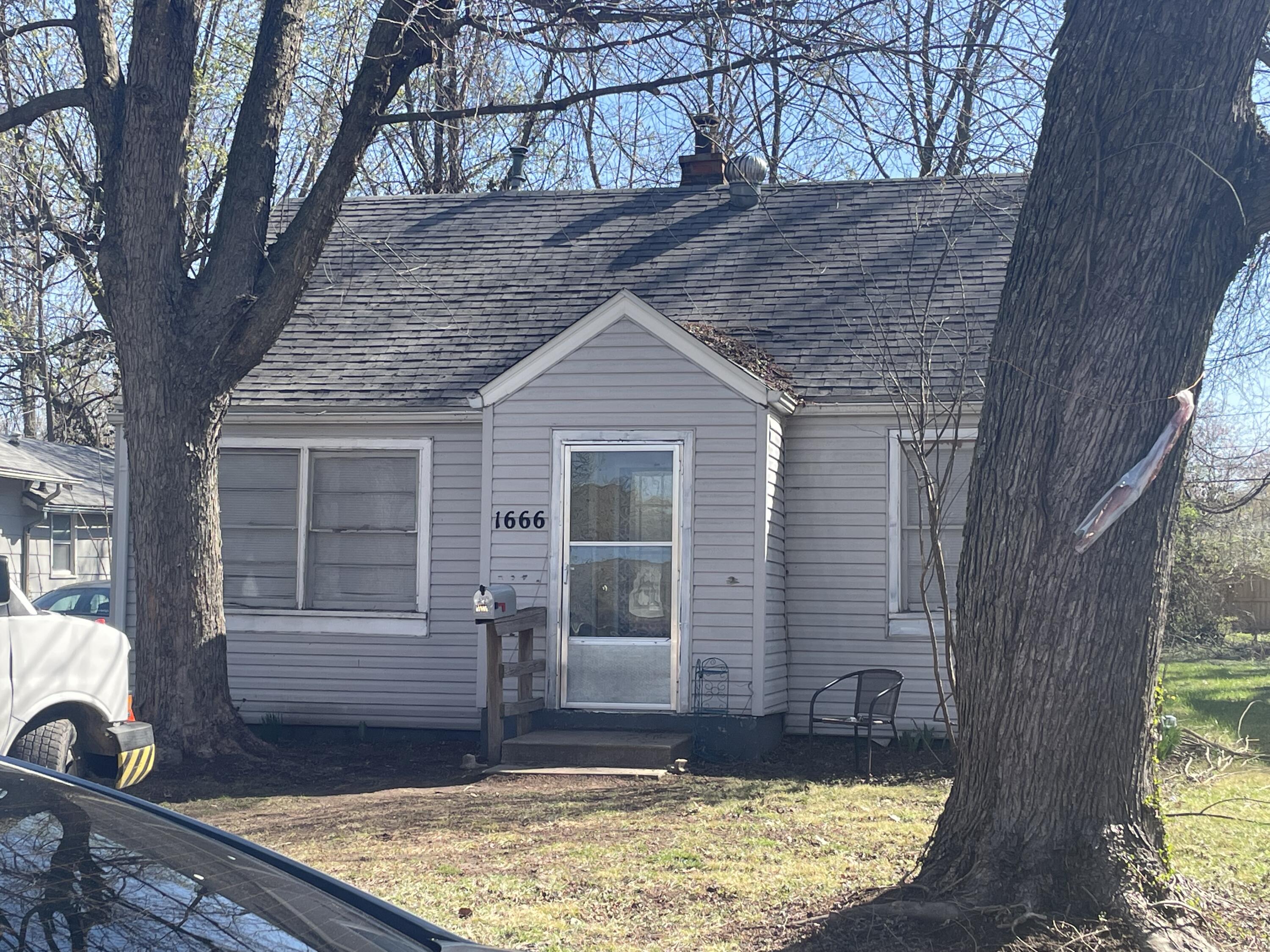 Dutton Place - Residential