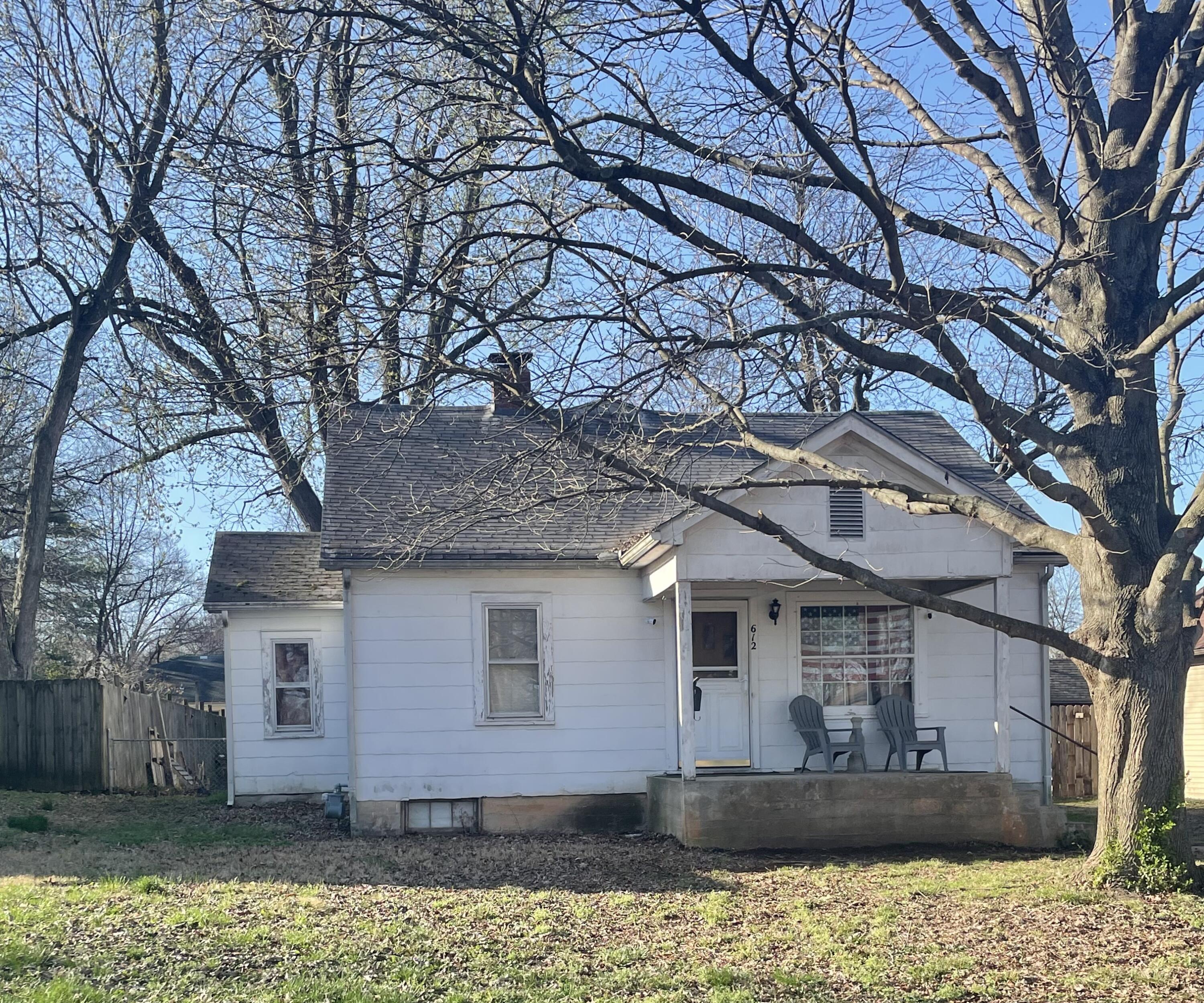Dutton Place - Residential