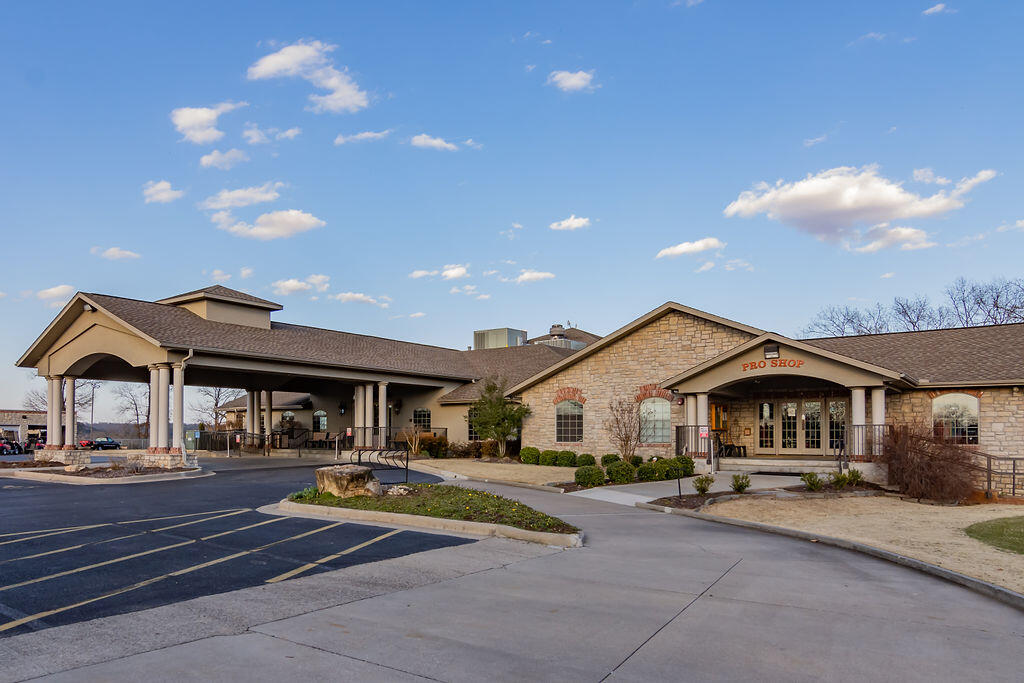 Pointe Royale Condos - Residential