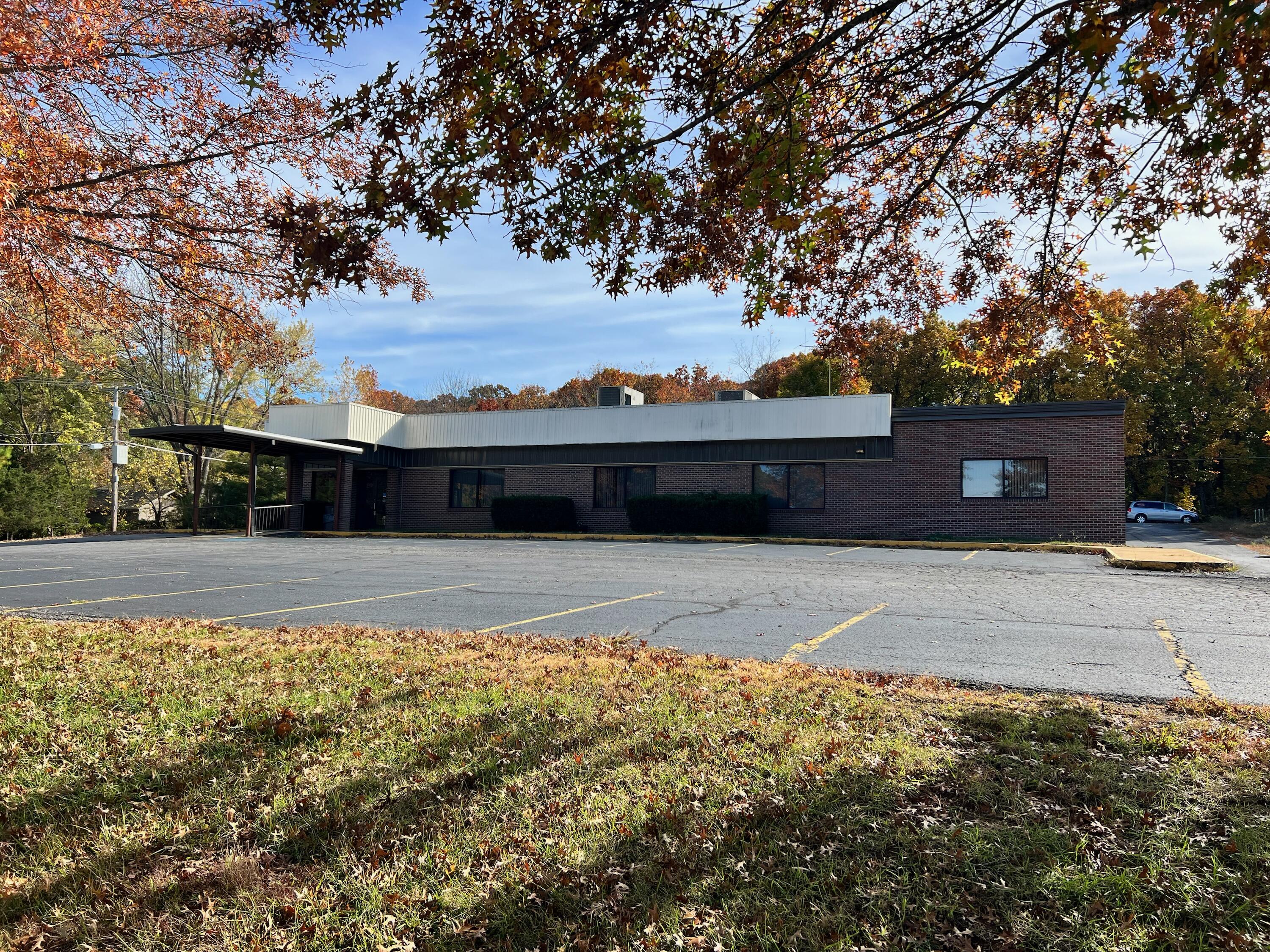 Fantastic 5000 sq ft stand alone office building, on just under an acre with 30 parking spaces in a great commercial location in the heart of the West Plains commercial district. The building was formerly a medical clinic with a nice entry and a large open area. It could also make a great office or retail space.