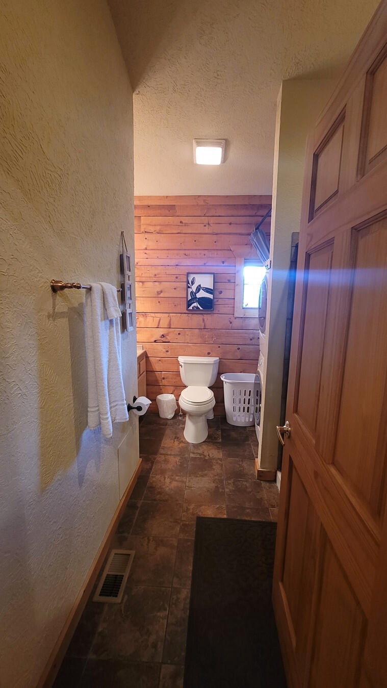 The Cabins at Grand Mountain - Residential