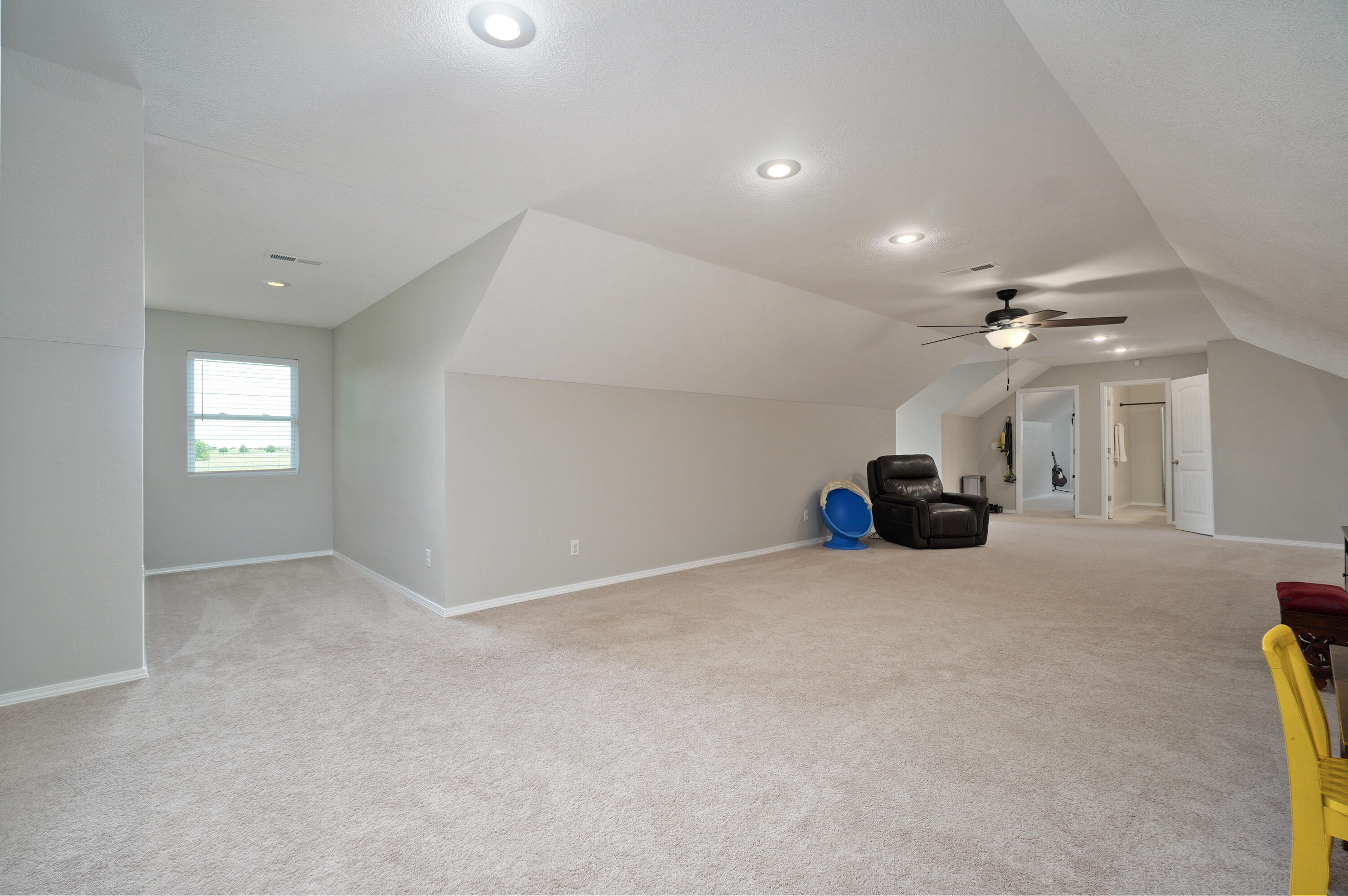 Christian-Not in List - Residential