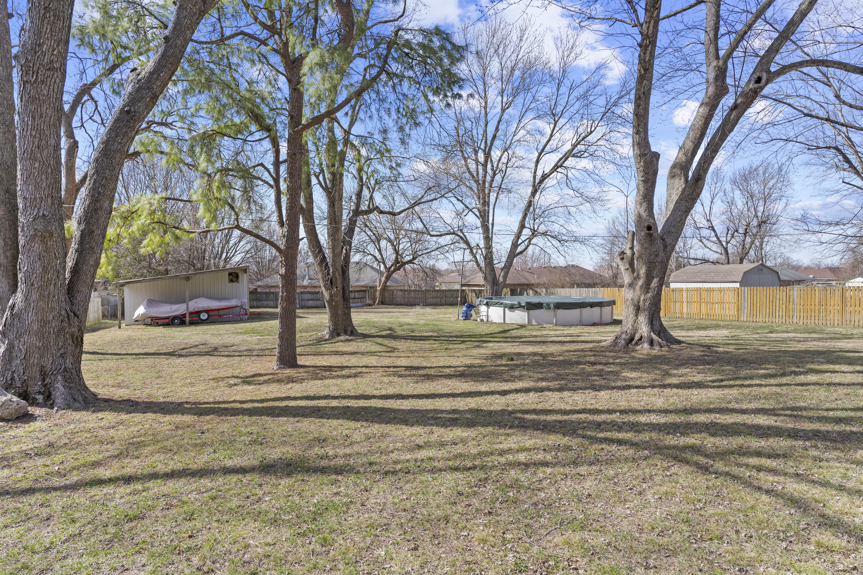 Lurvey's Ridgecrest - Residential