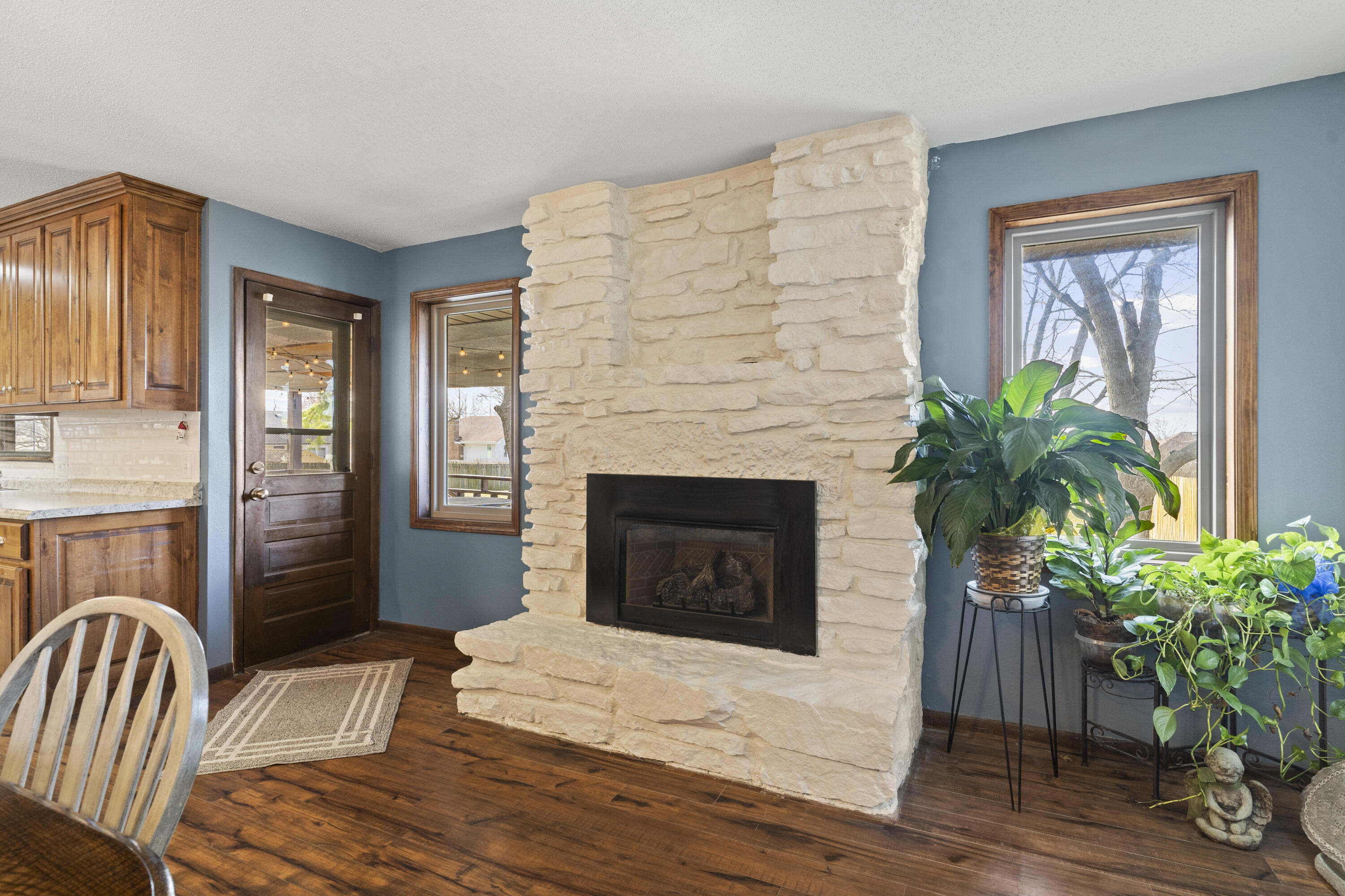 Lurvey's Ridgecrest - Residential