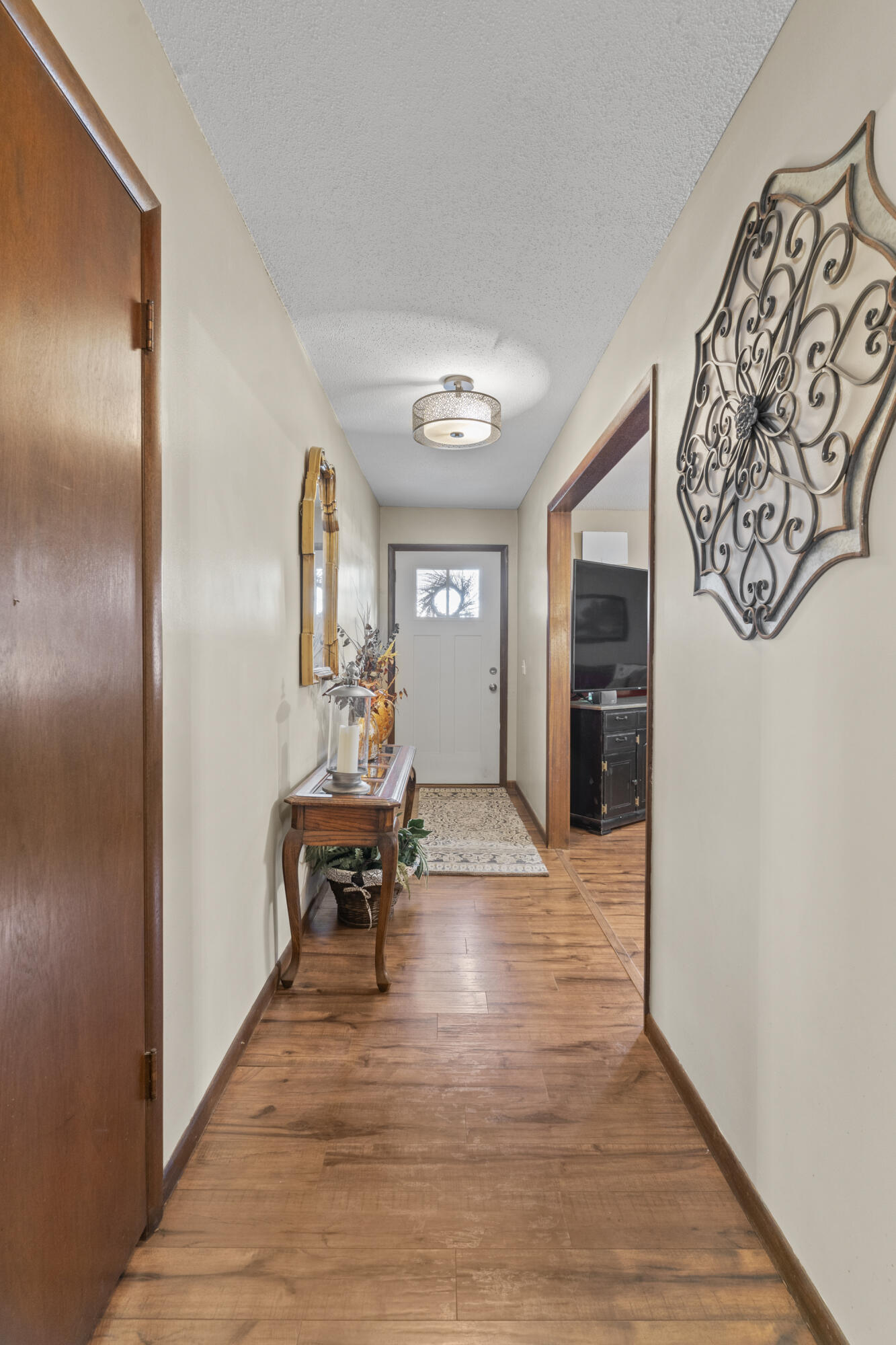 Lurvey's Ridgecrest - Residential