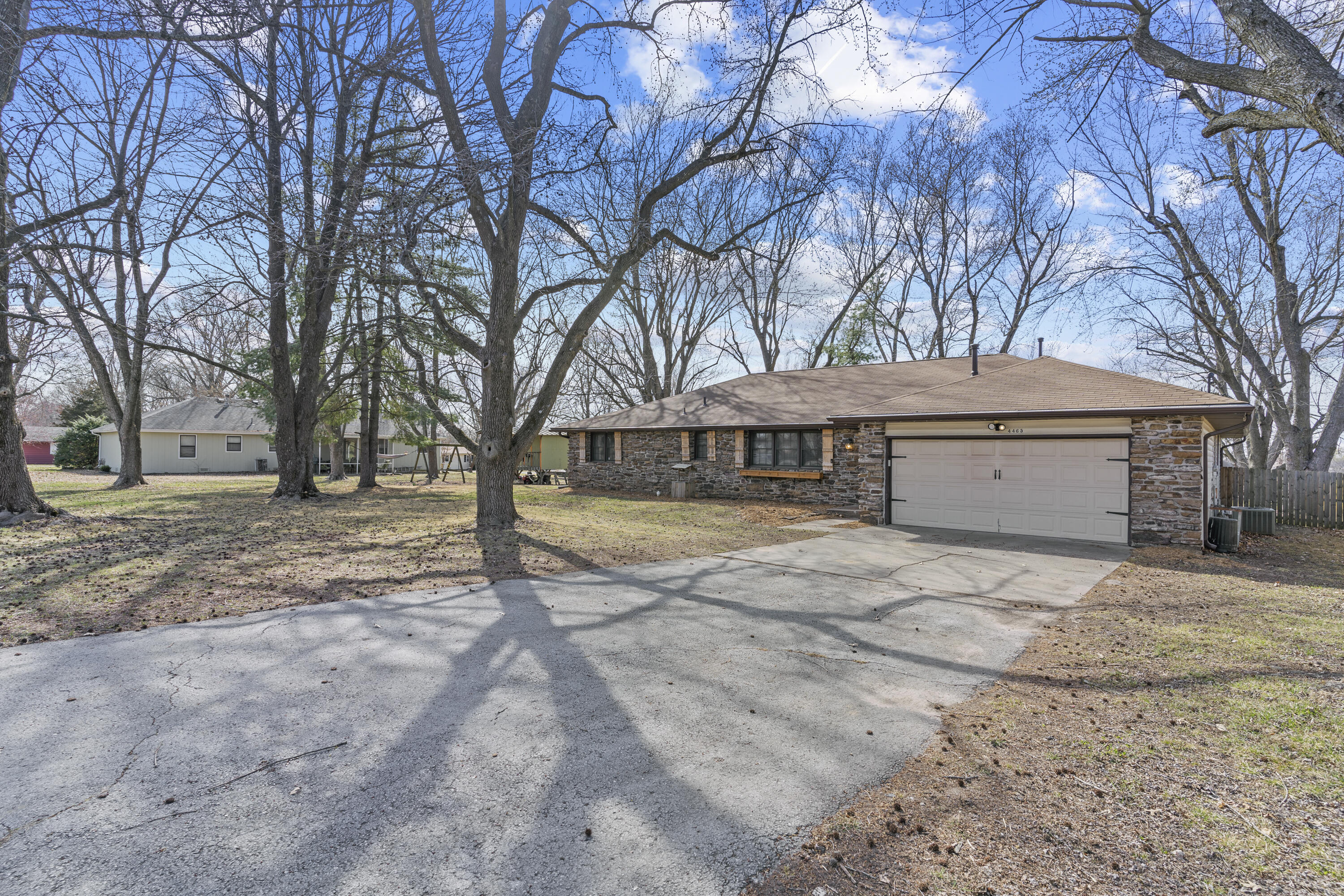 Lurvey's Ridgecrest - Residential