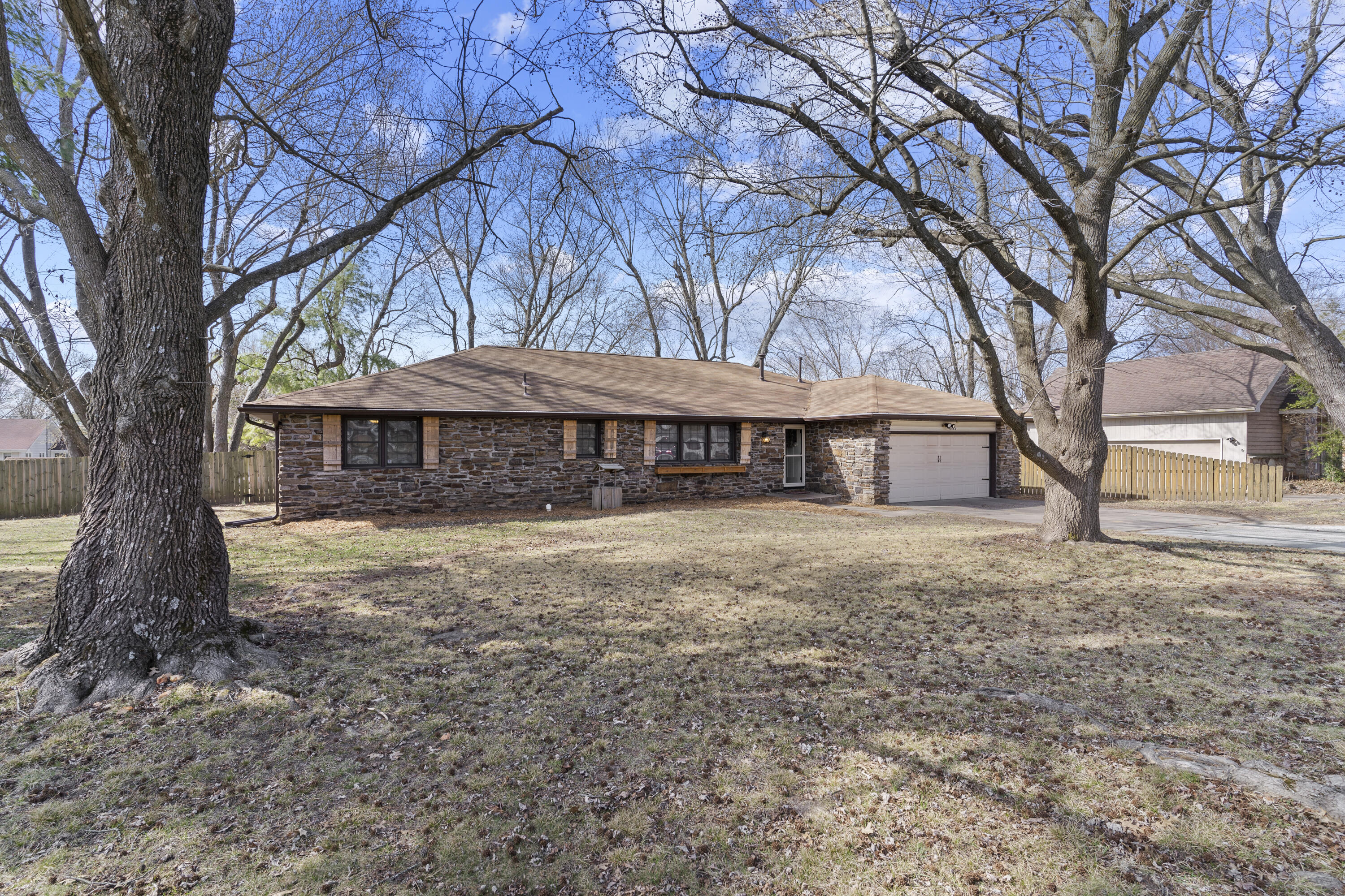 Lurvey's Ridgecrest - Residential