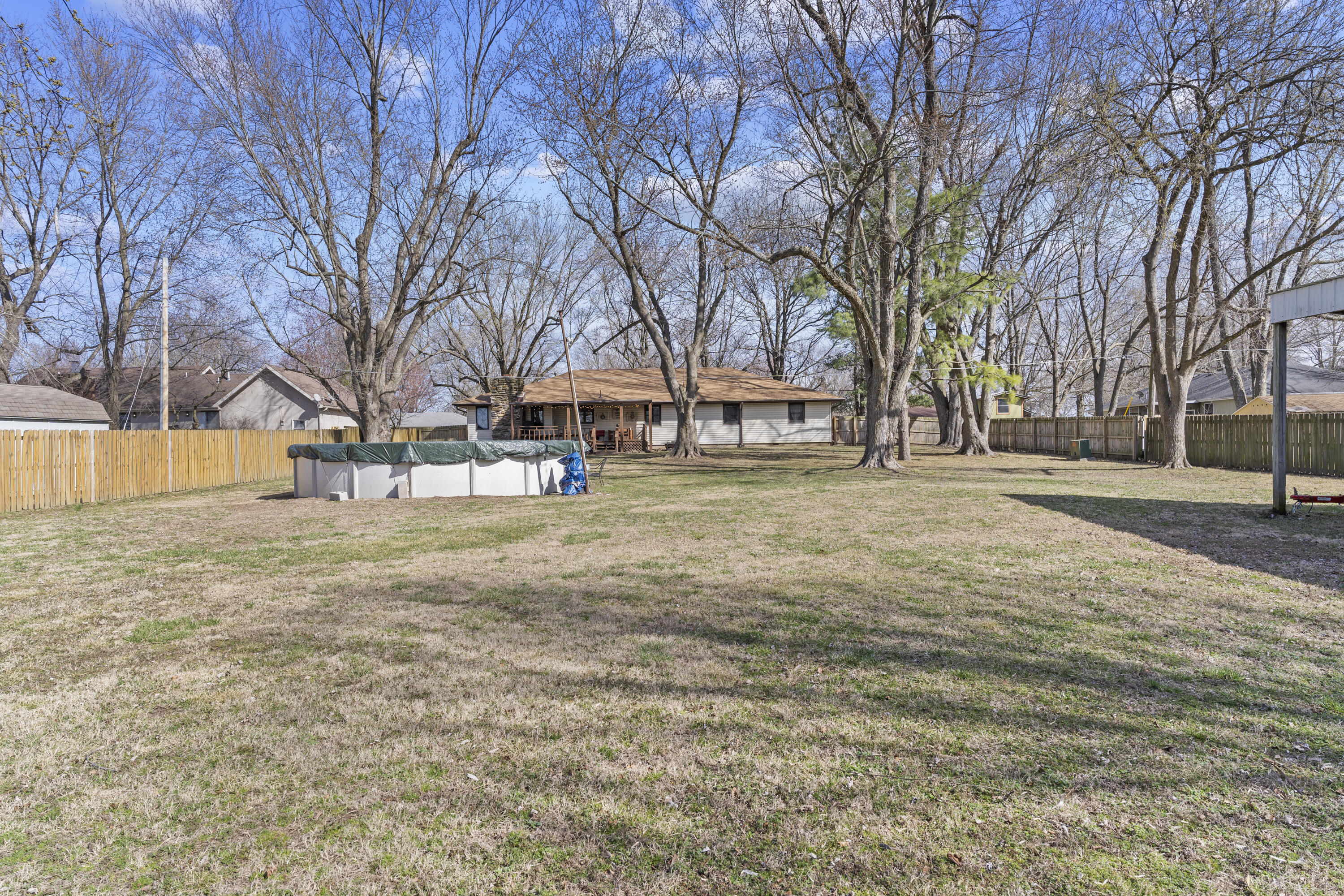 Lurvey's Ridgecrest - Residential