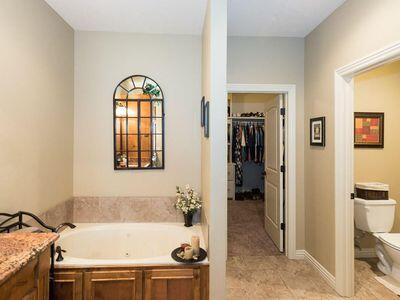 Olde Ivy - Residential