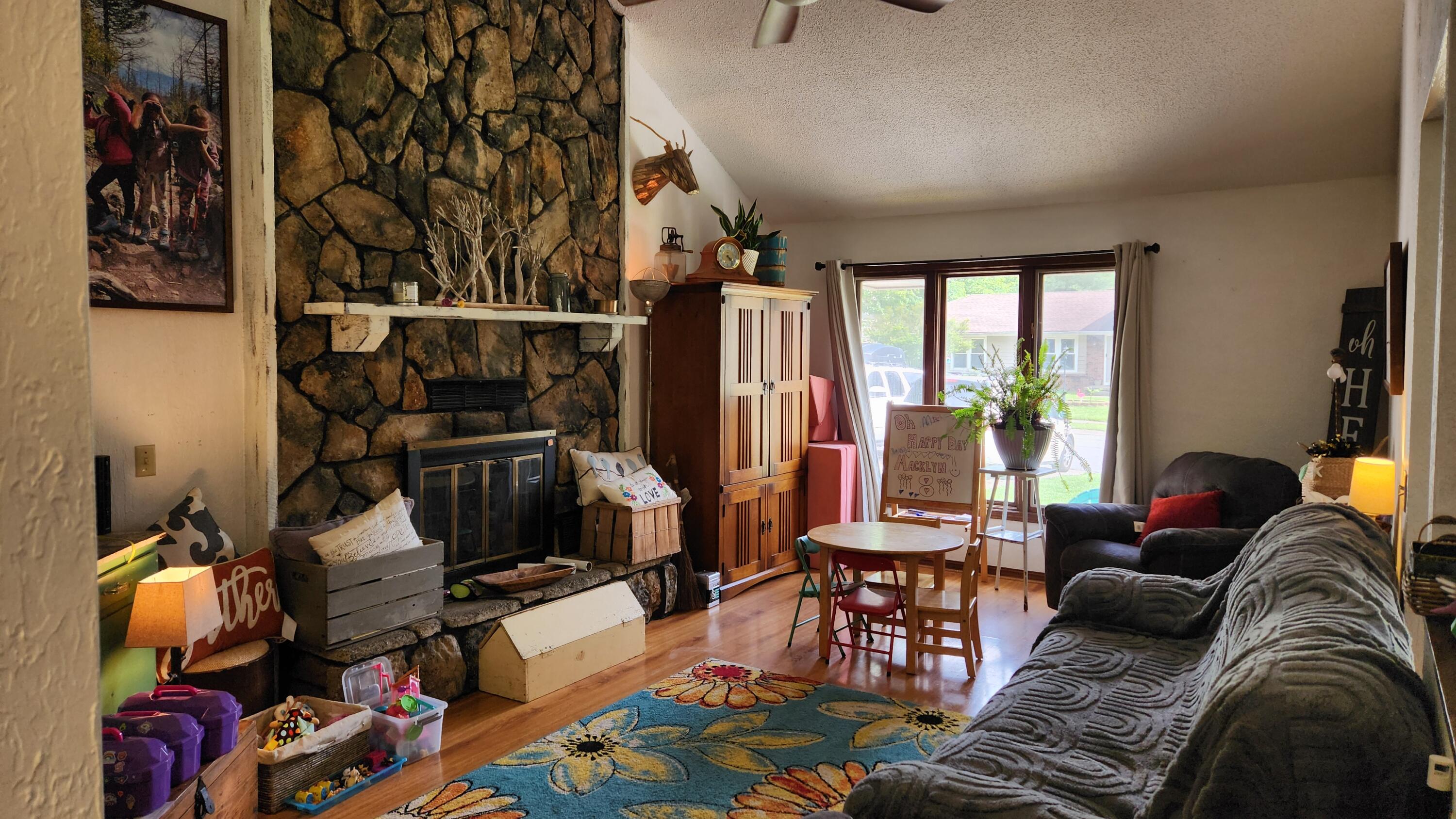 Prairie View Hts - Residential