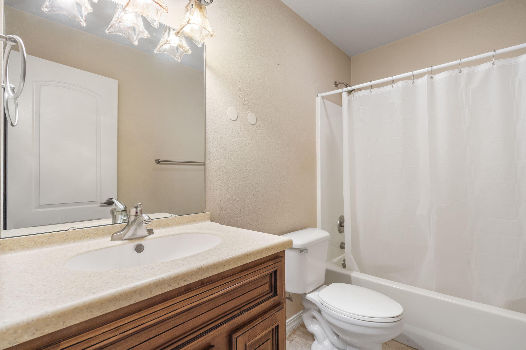 Mills Hollow Estates - Residential