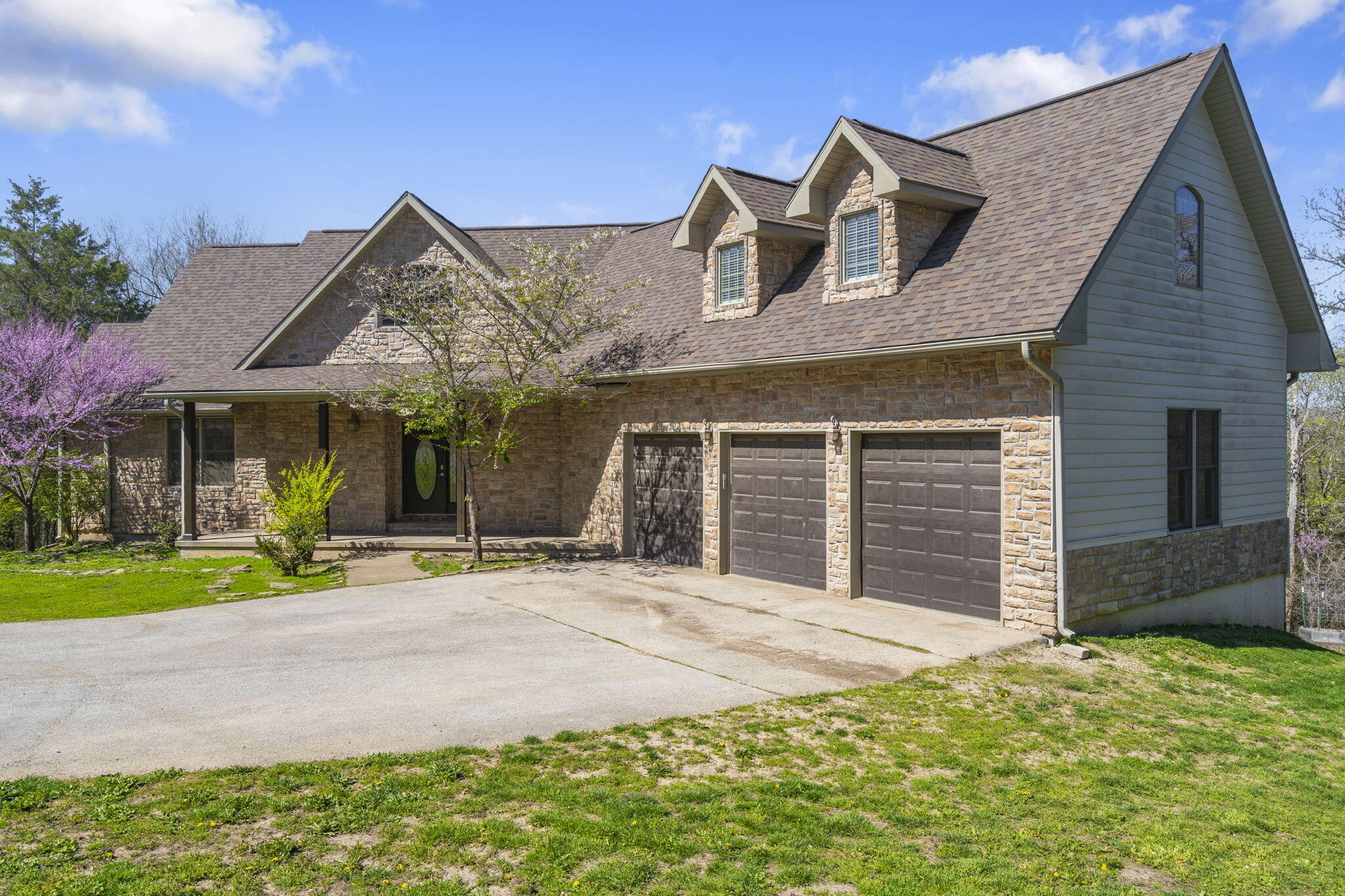 Mills Hollow Estates - Residential