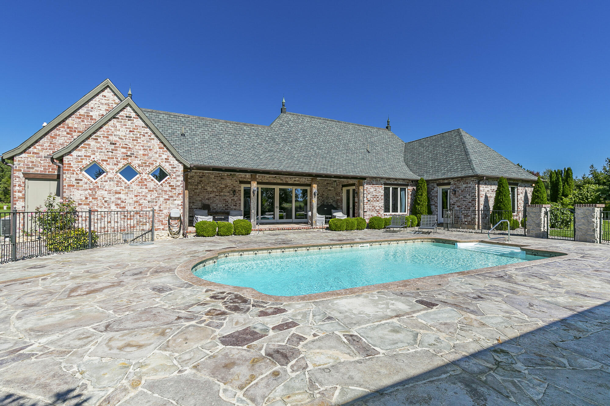 Rivermist - Residential