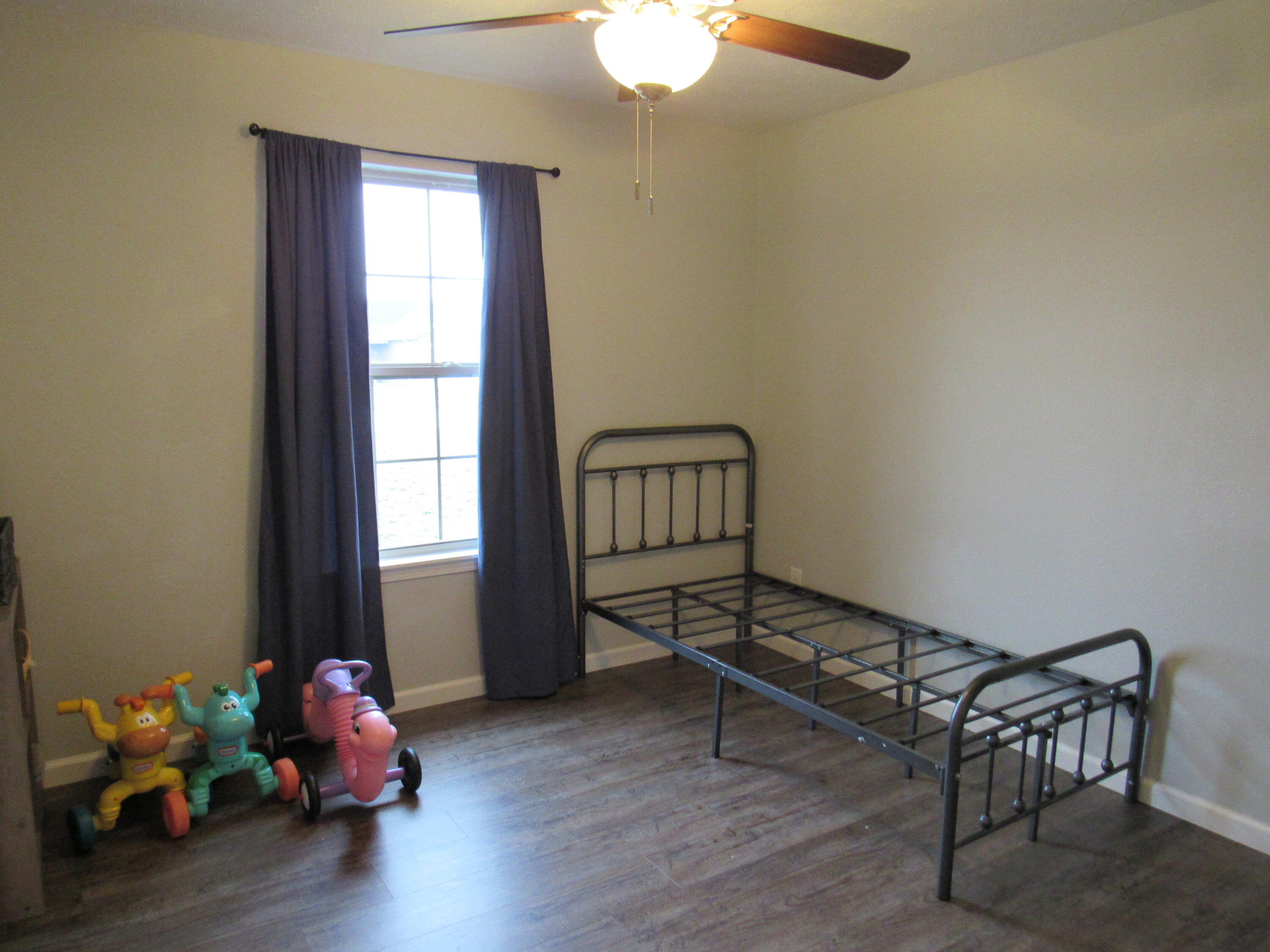 Spring Crest - Residential