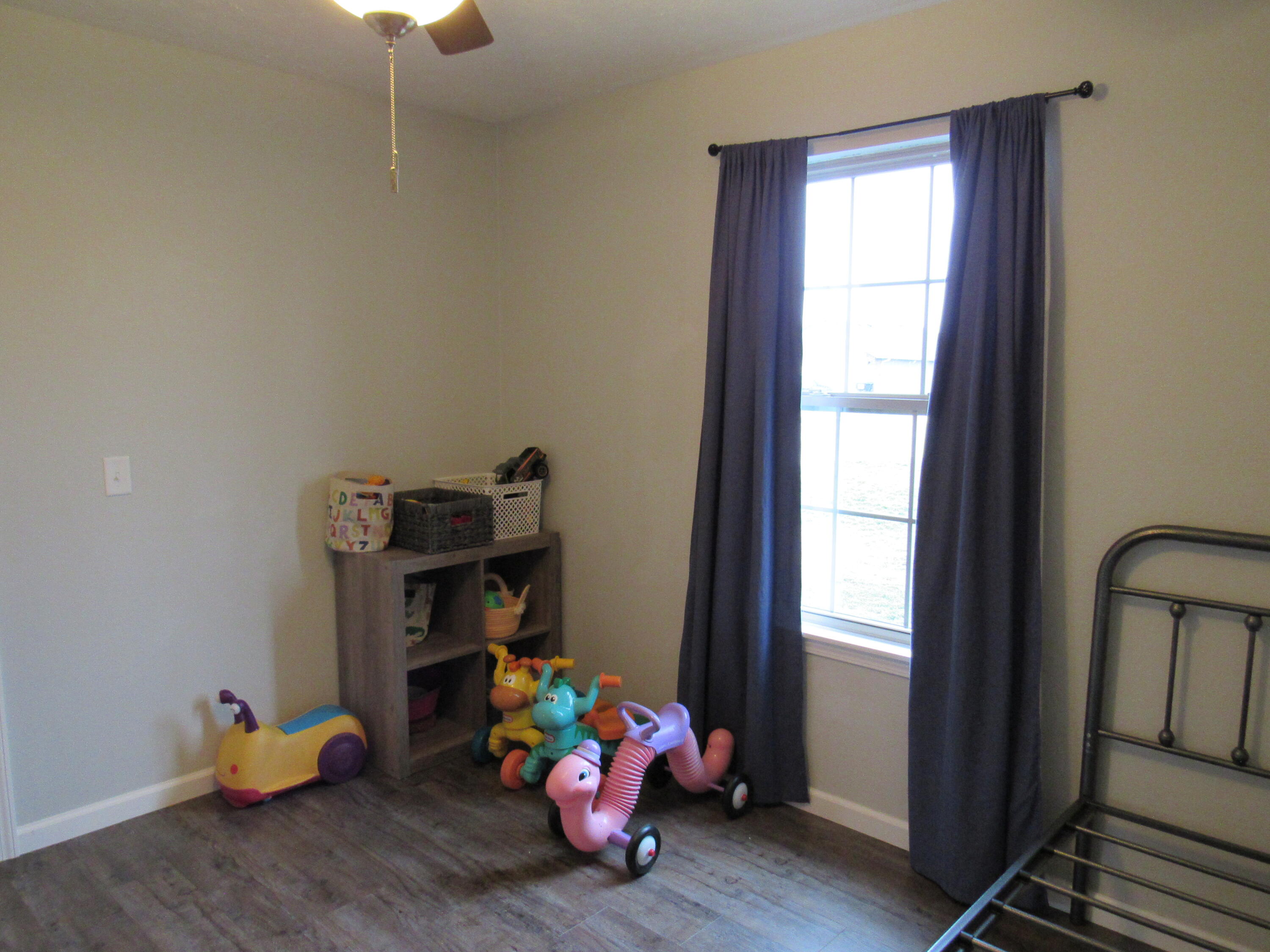 Spring Crest - Residential