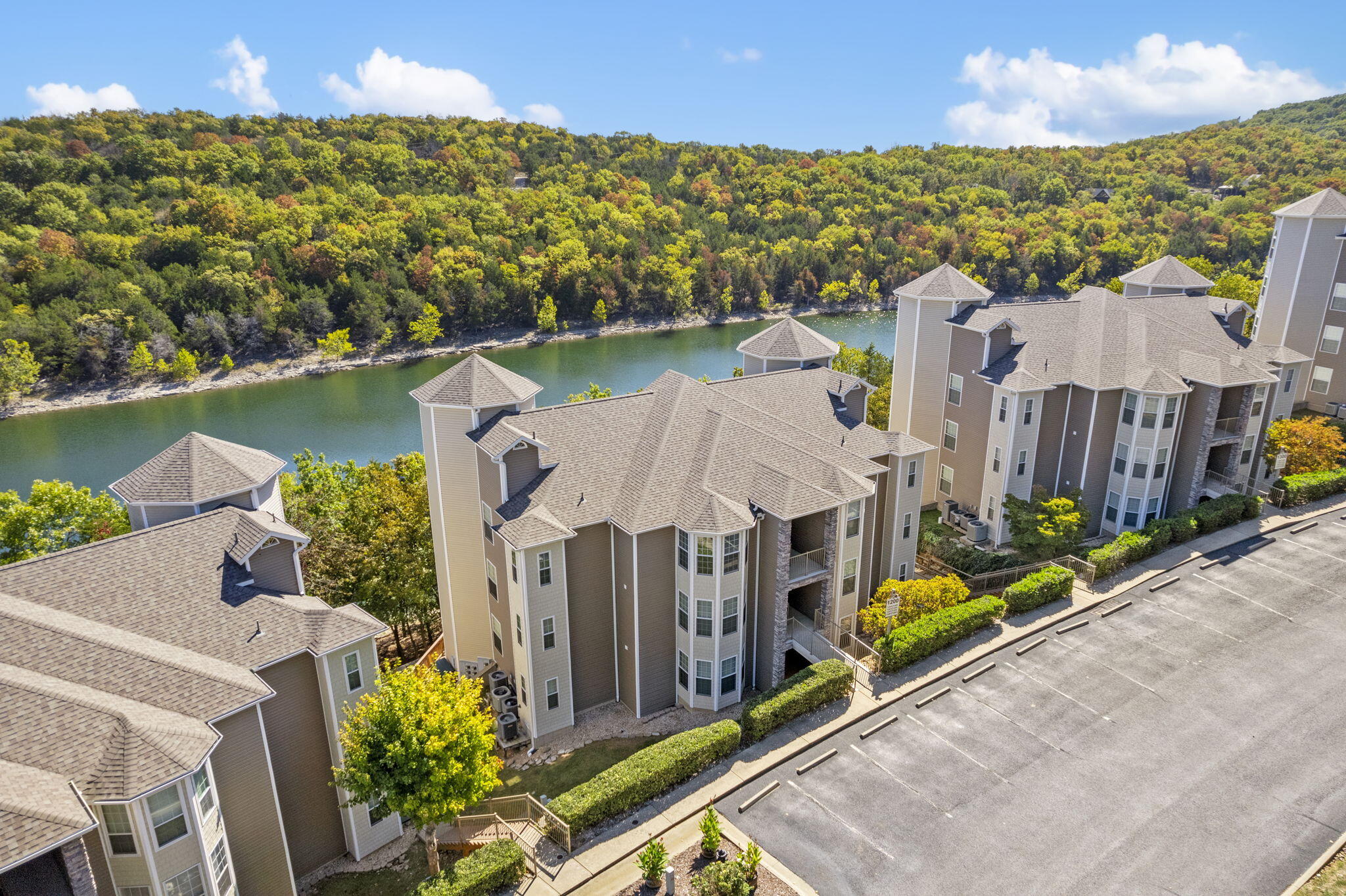 Ozark Mountain Resort Condos - Residential