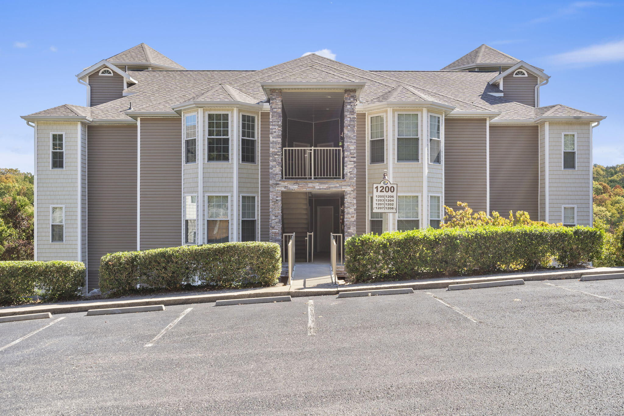 Ozark Mountain Resort Condos - Residential