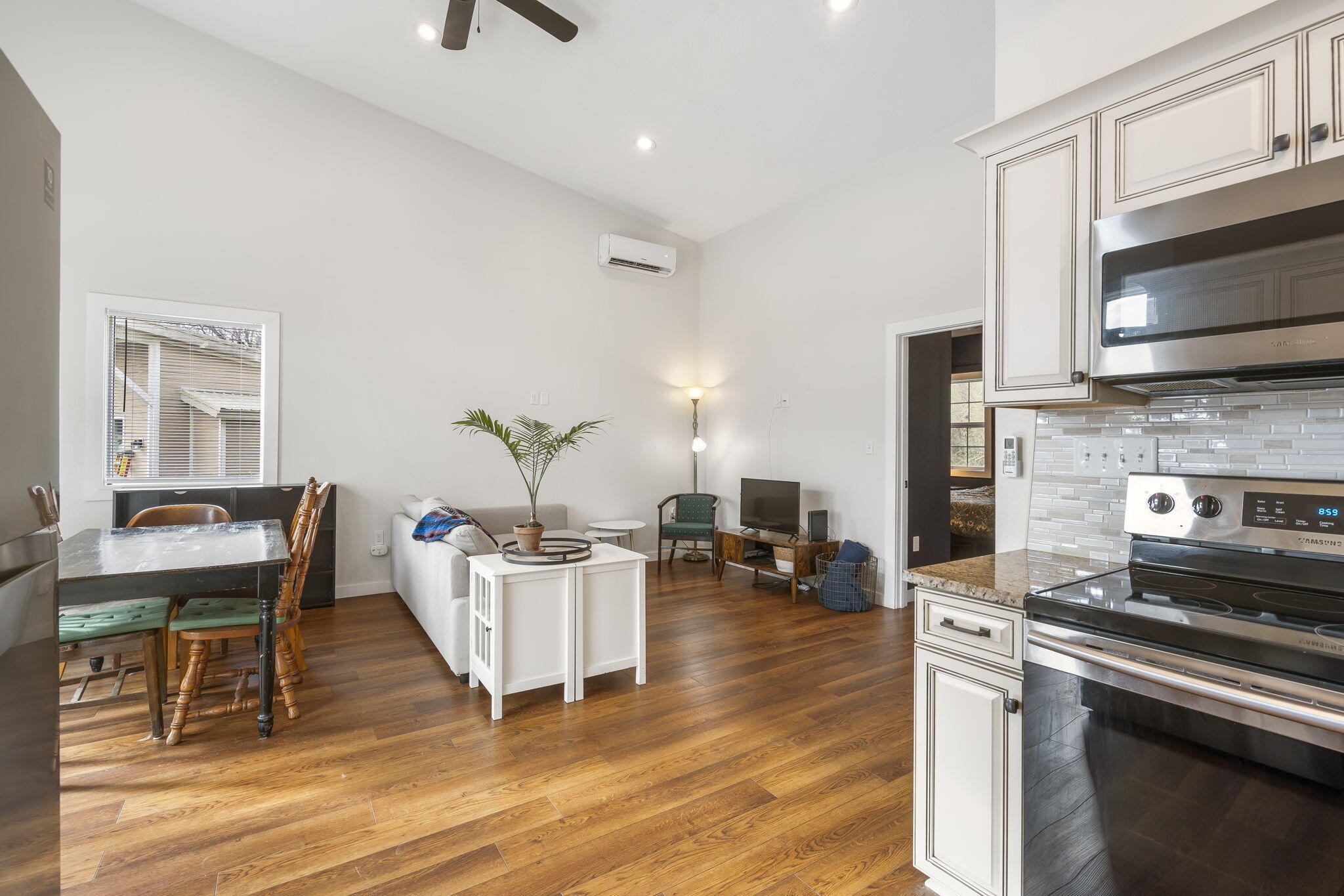 Hollister Residential Section - Residential