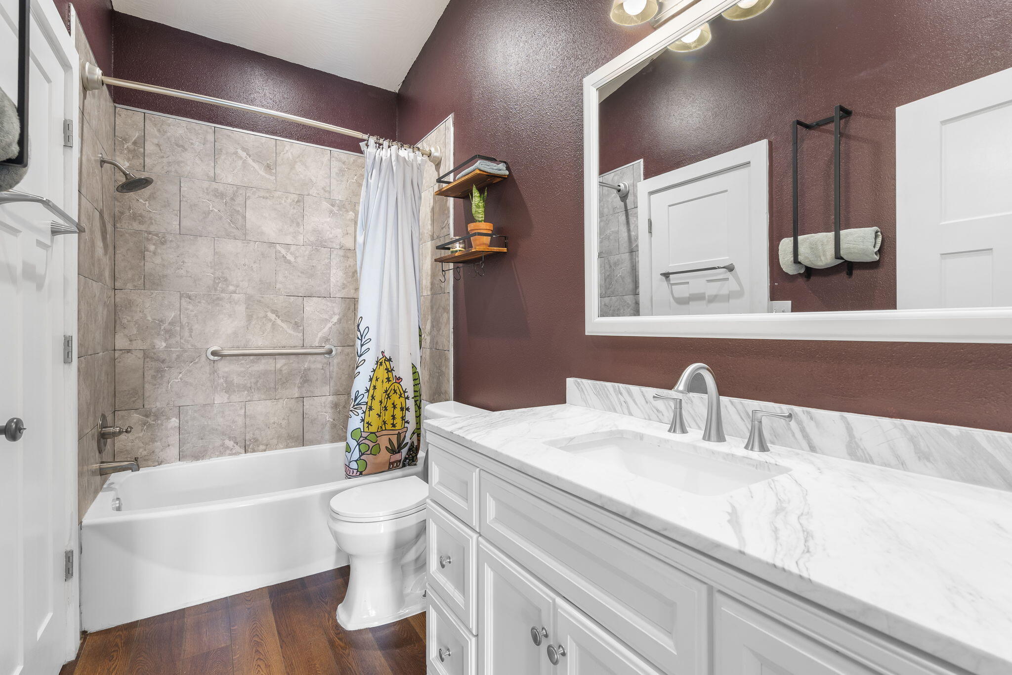 Hollister Residential Section - Residential