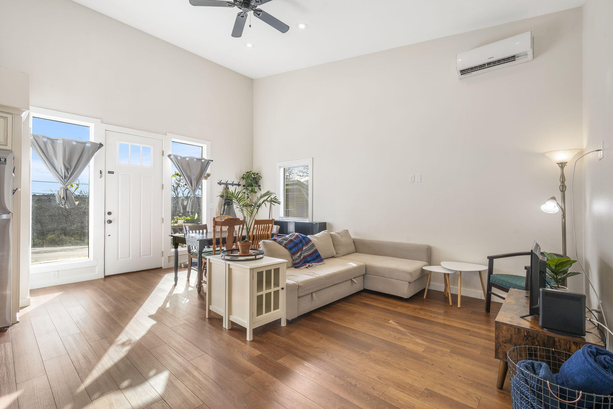 Hollister Residential Section - Residential