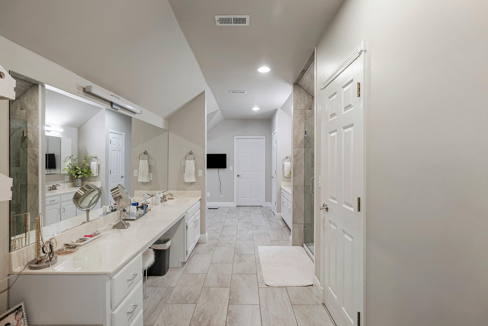 Ravenwood South - Residential