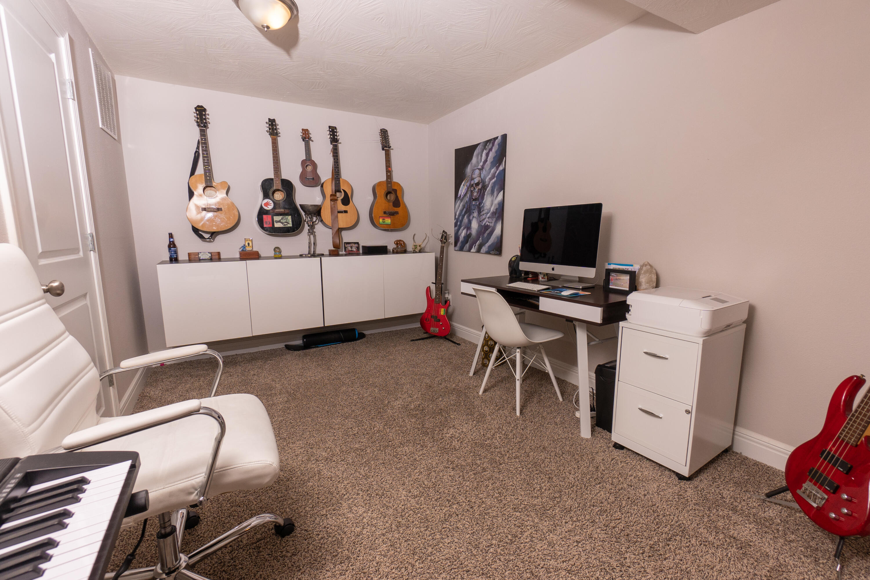 Riverview Est - Residential