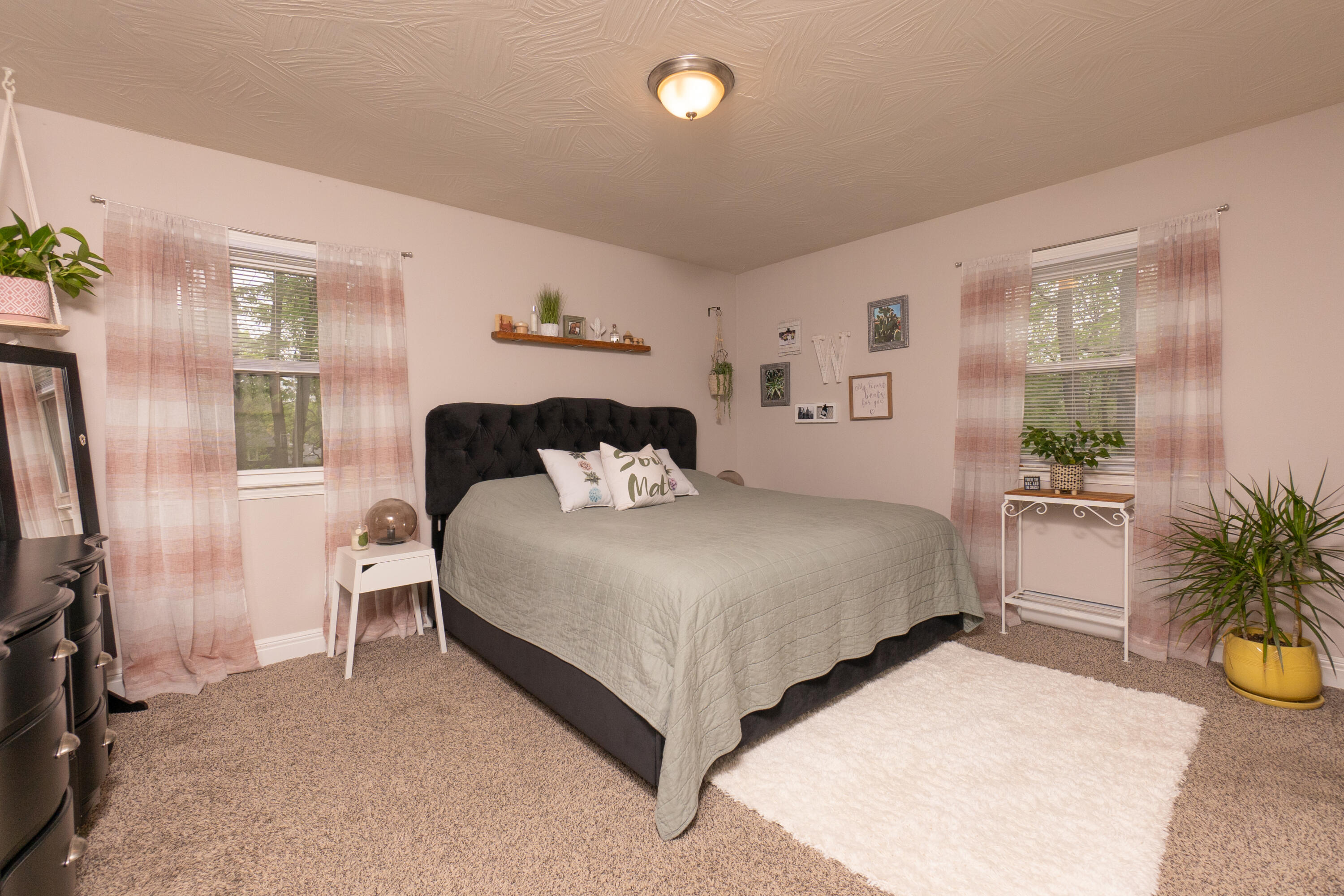 Riverview Est - Residential