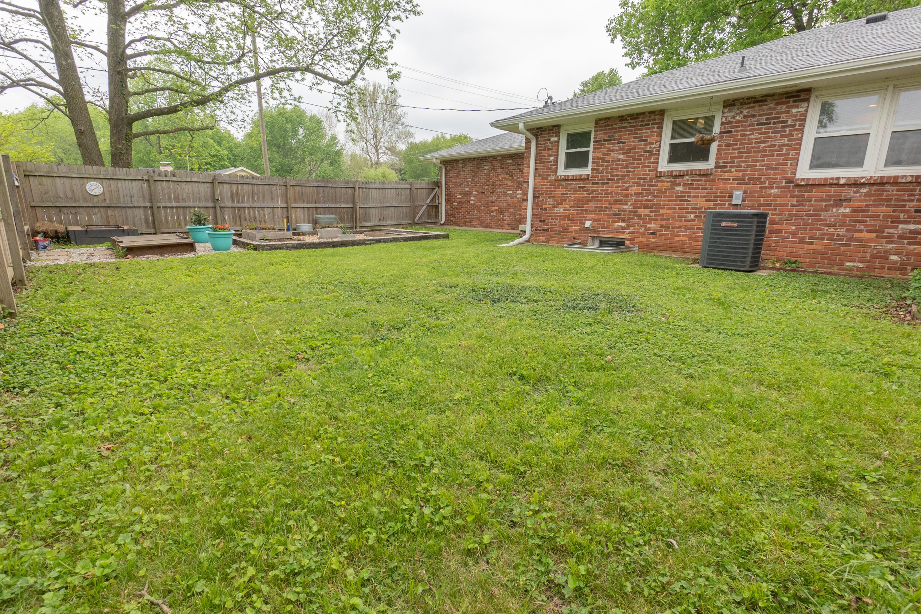 Riverview Est - Residential