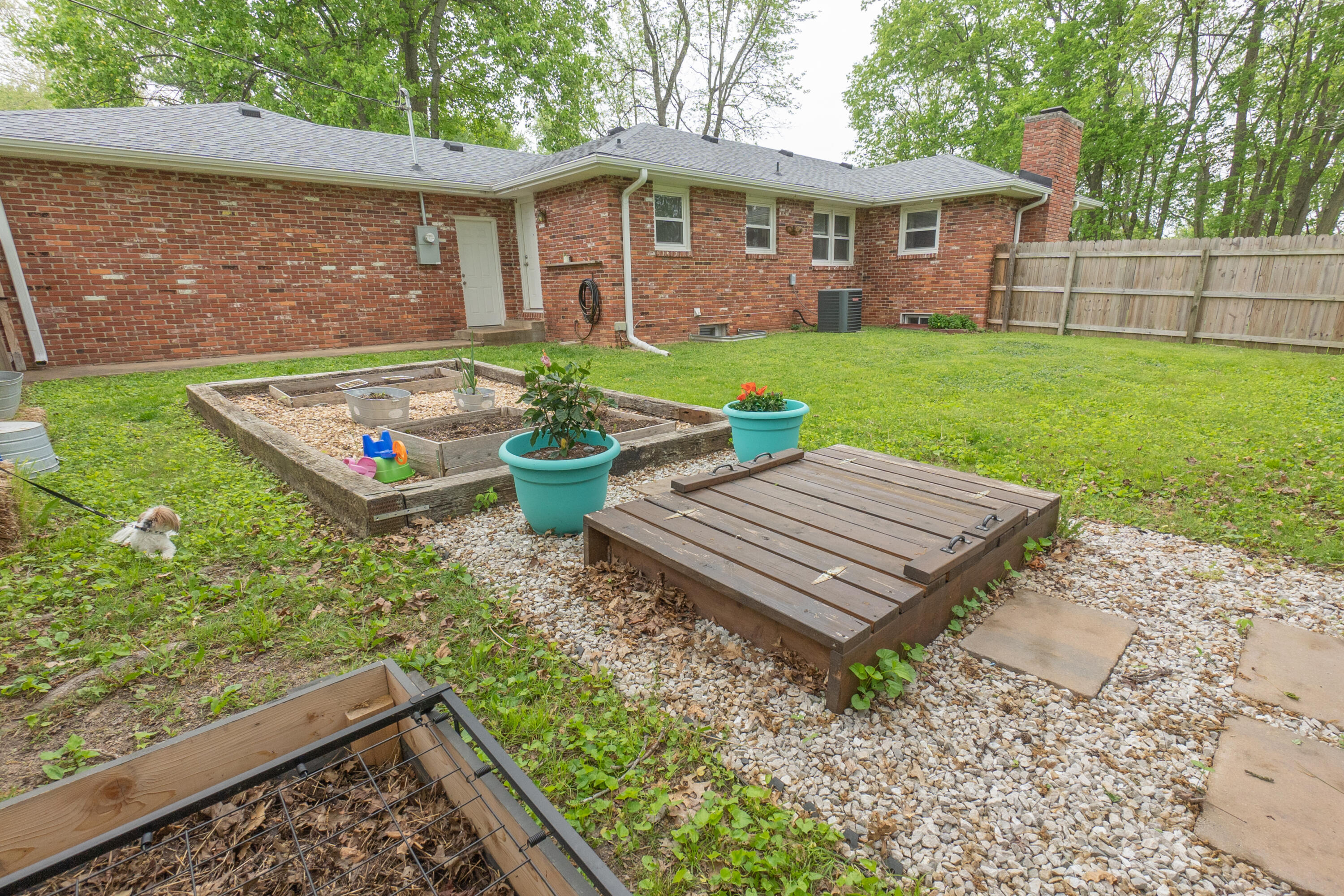 Riverview Est - Residential